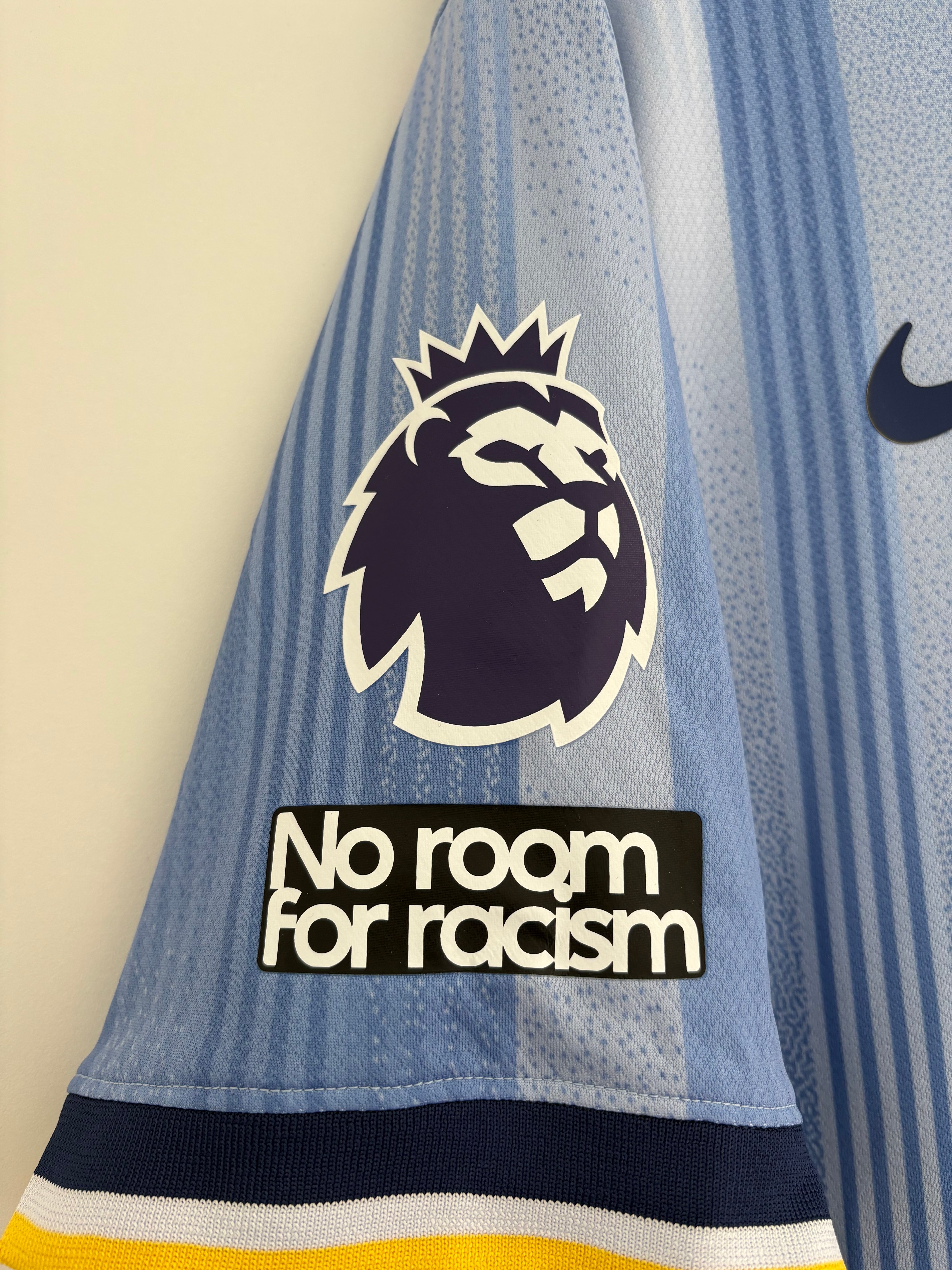 Tottenham 2024/25 Away Shirt - Romero 17 - Large