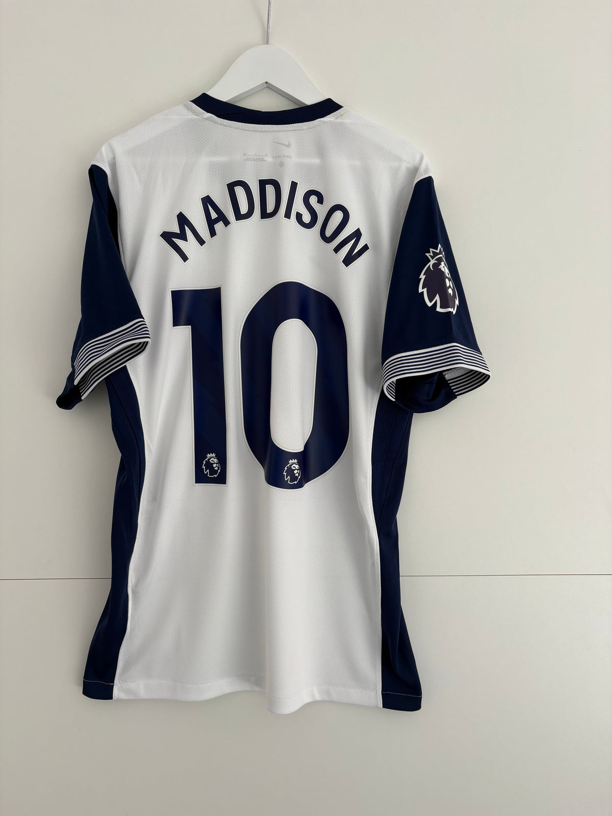 Tottenham 2024/25 Home Shirt - Maddison 10 - Small