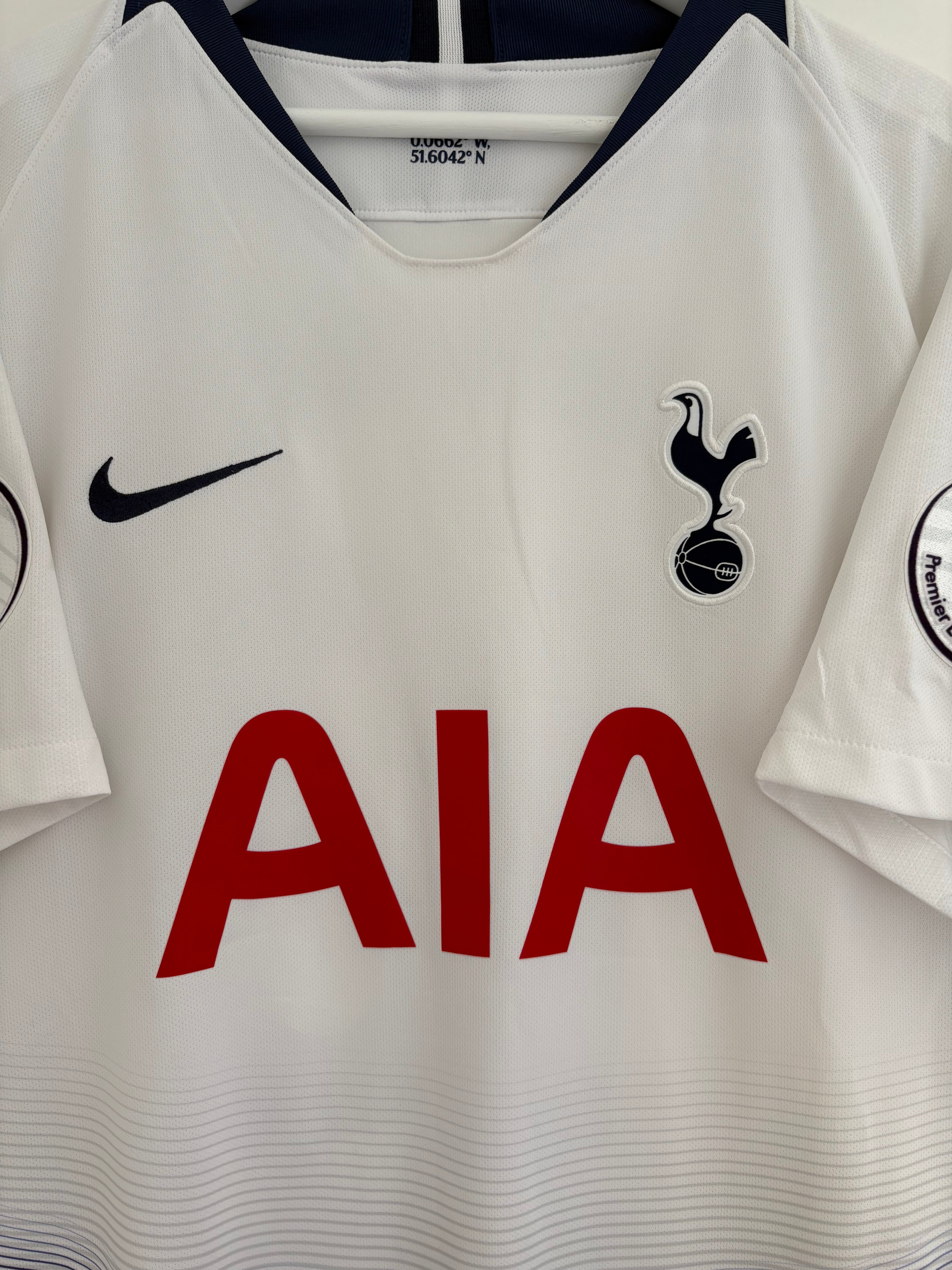 Tottenham 2018/19 Home Shirt - Kane 10 - Large