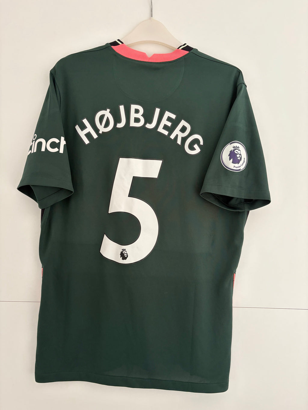 Tottenham 2021/22 Away Shirt - Højbjerg 5 - Medium