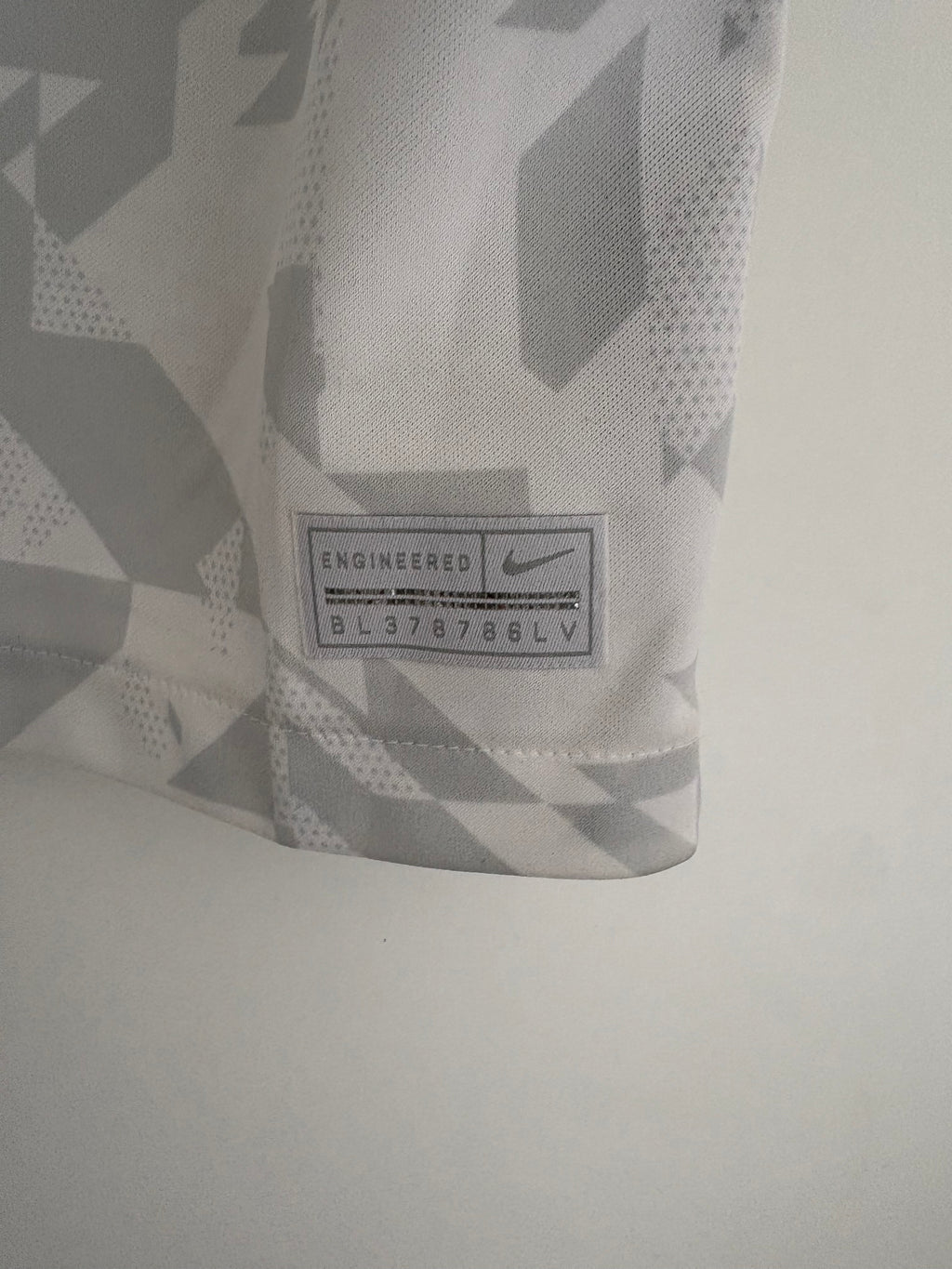 Tottenham 2020/21 Home Shirt - Son 7 - Large