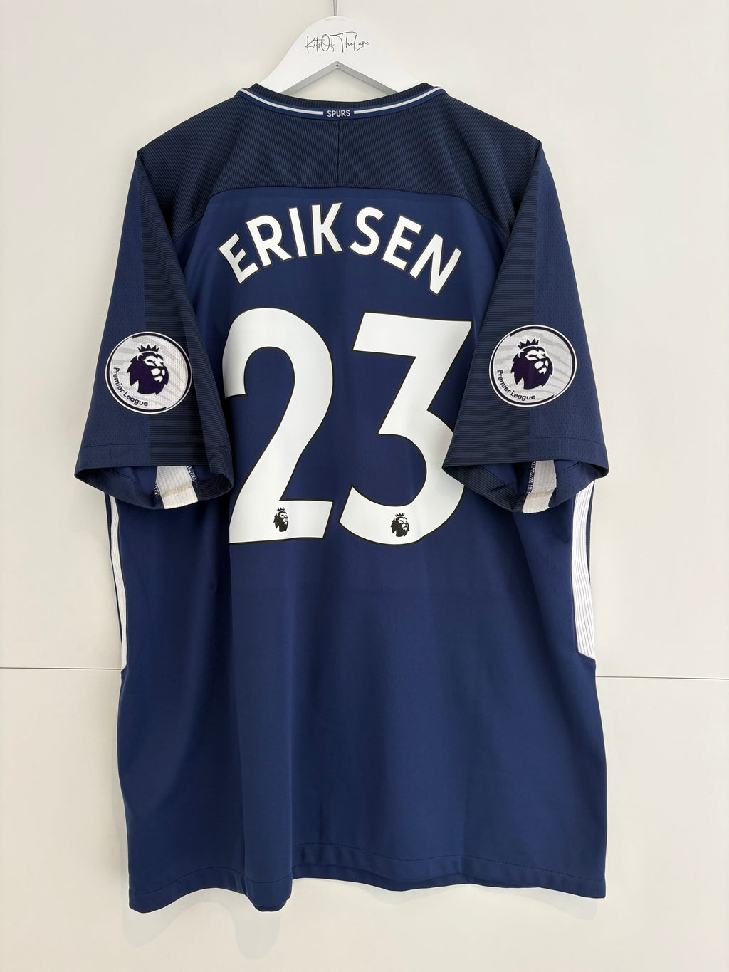 Tottenham 2017/18 Away Shirt - Eriksen 23 - XL
