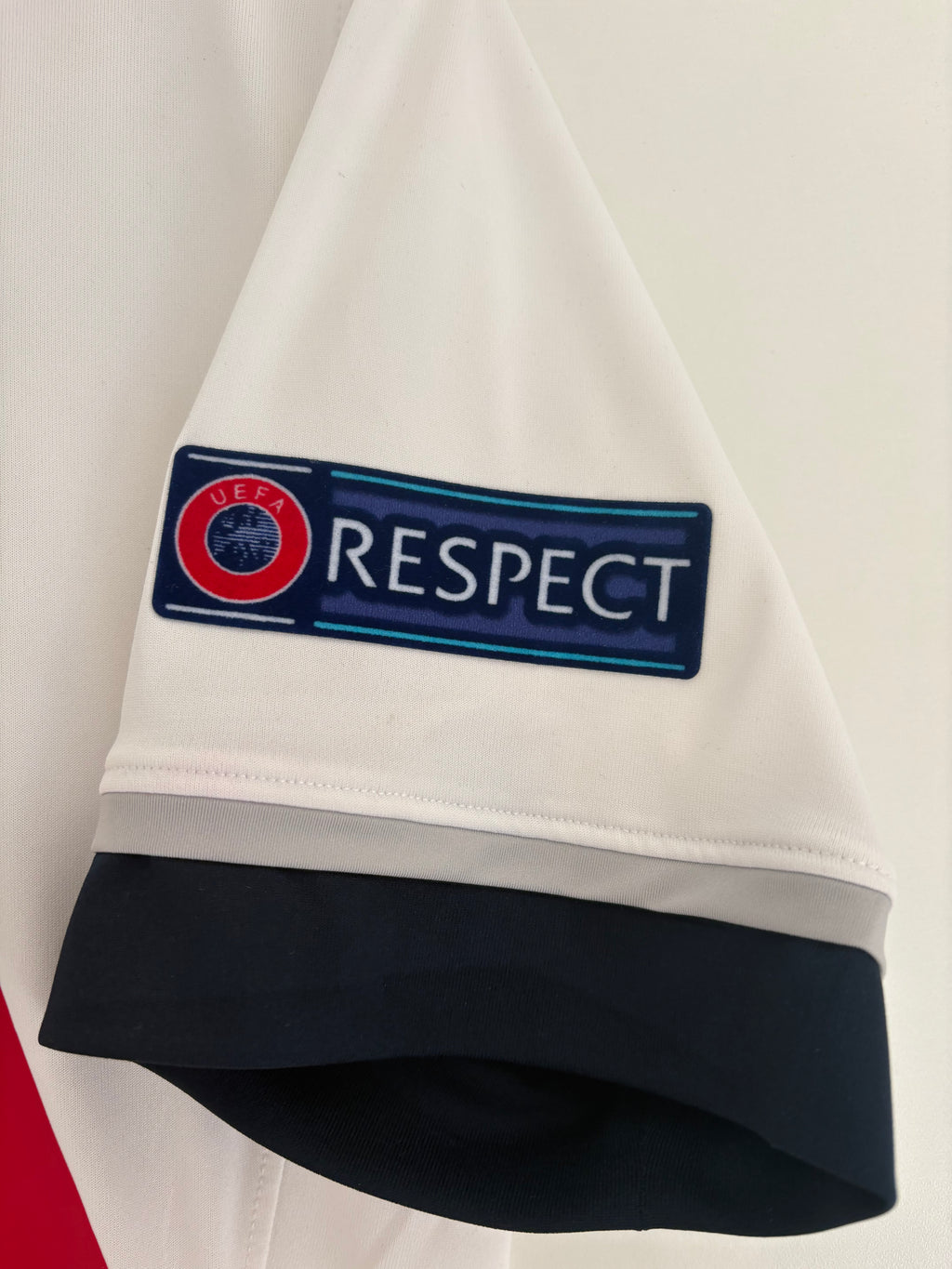 Tottenham 2015/16 Home Shirt - Dembélé 19 - Small
