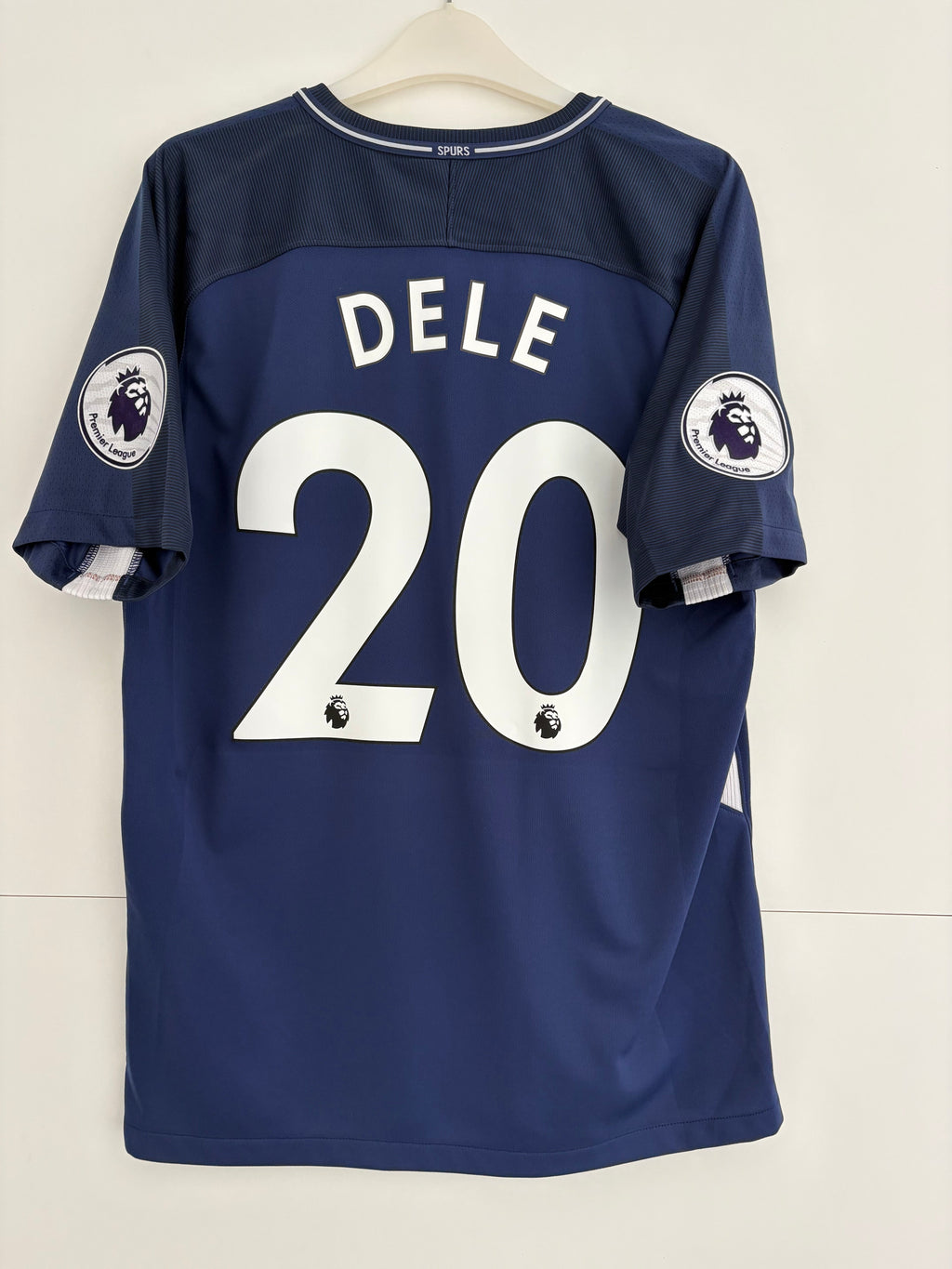 Tottenham 2017/18 Away Shirt - Dele 20 - Medium