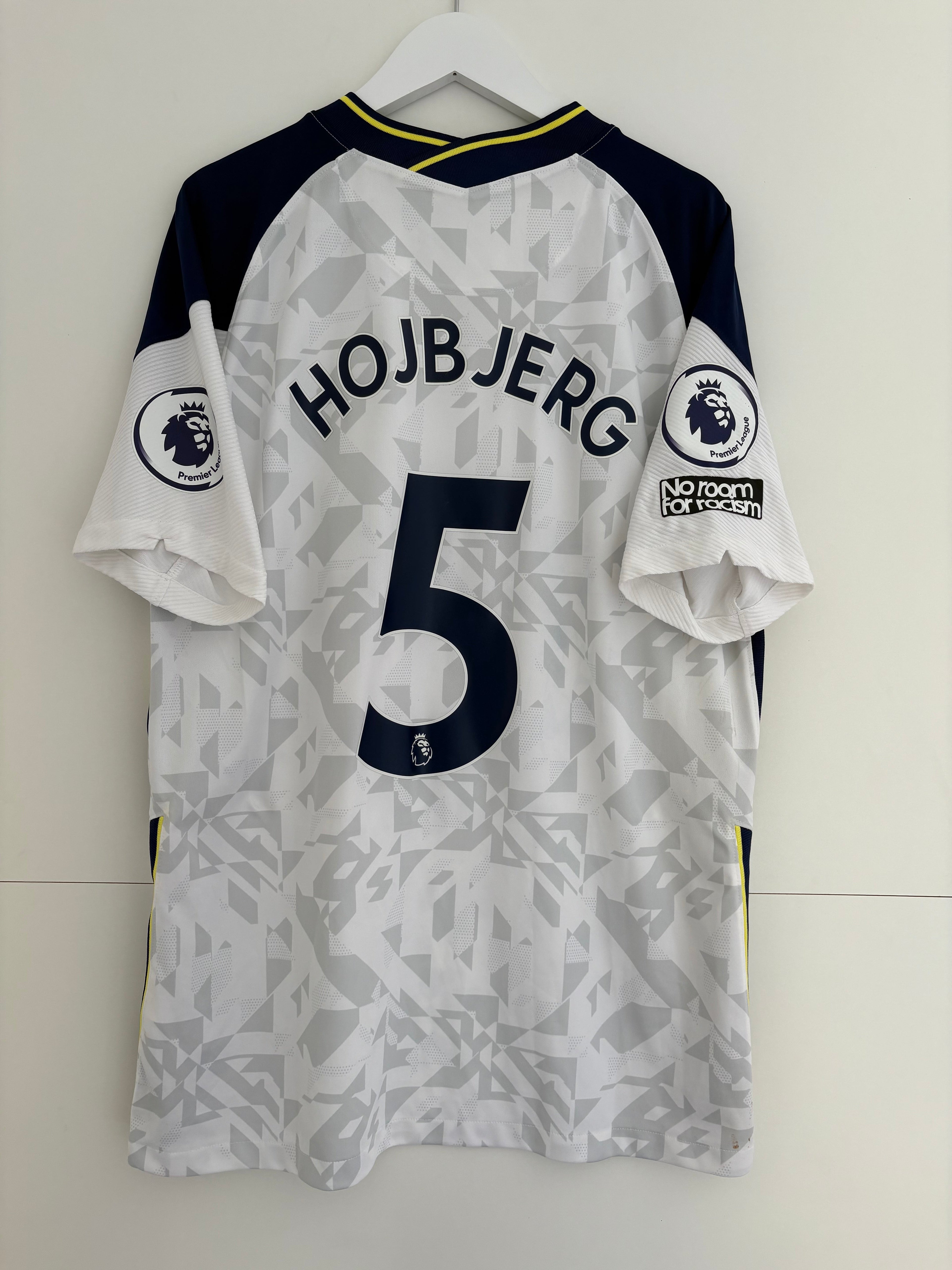 Tottenham 2020/21 Home Shirt - Hojbjerg 5 - Large