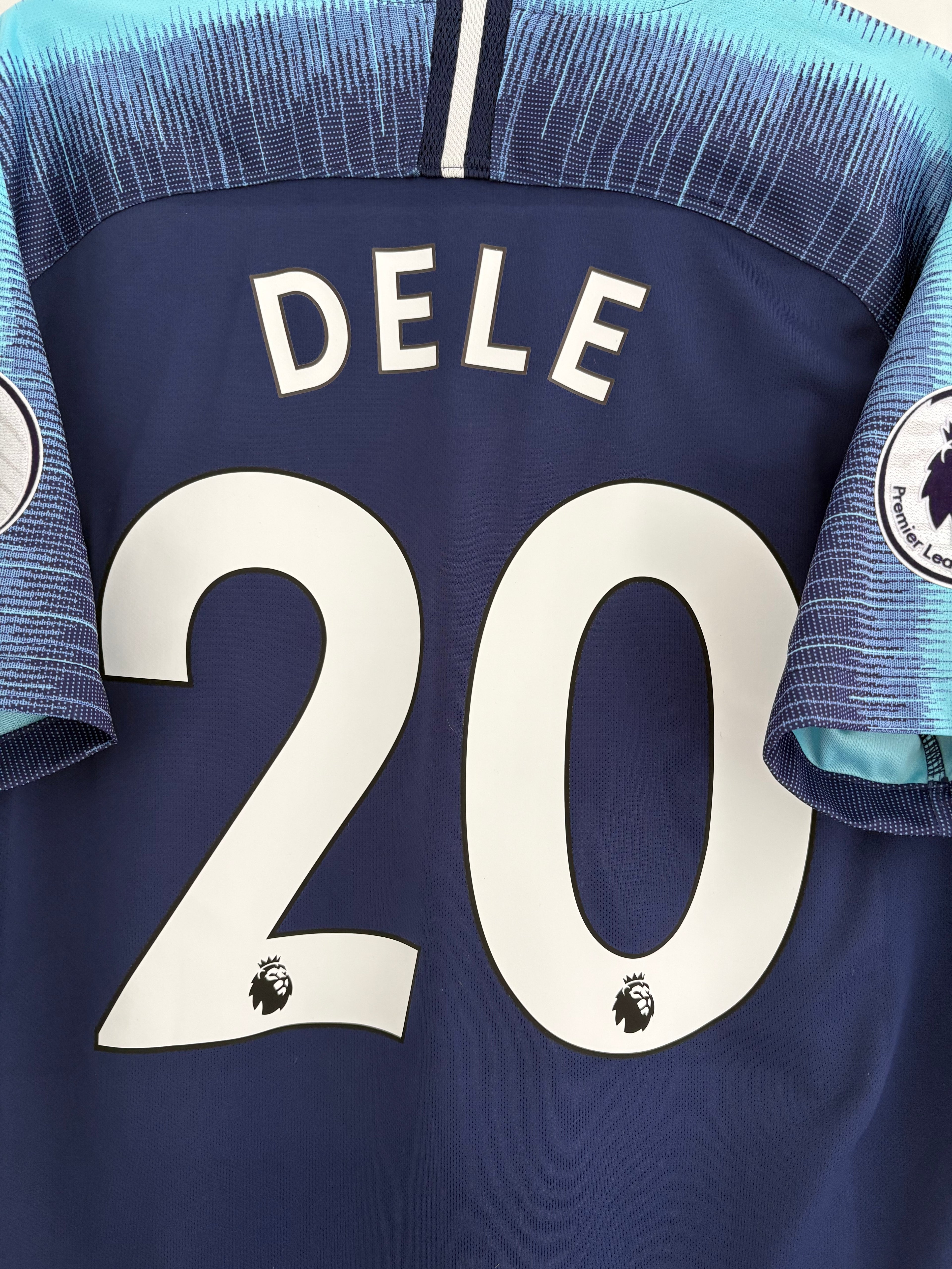 Tottenham 2018/19 Away Shirt - Dele 20 - Large
