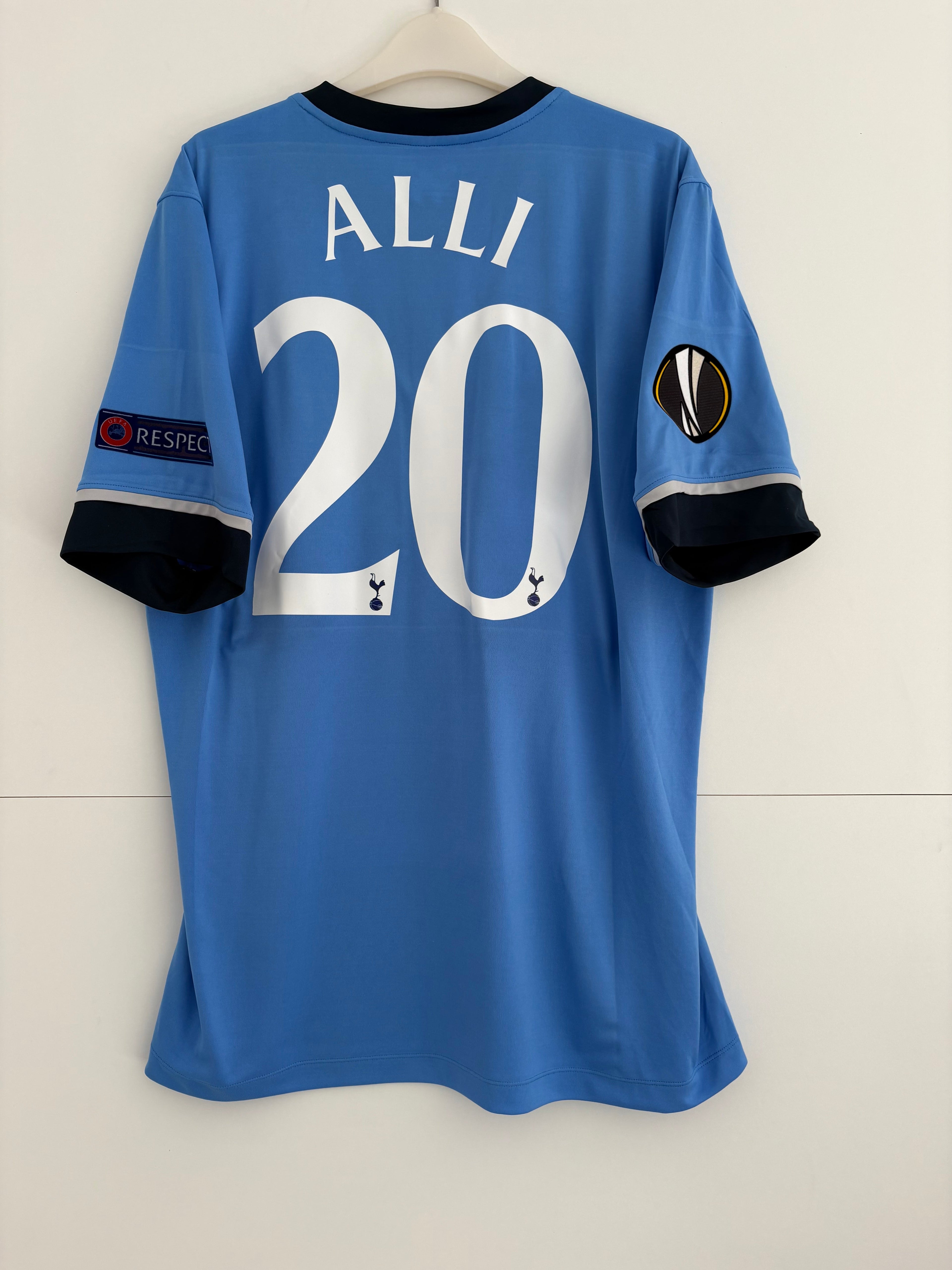 Tottenham 2015/16 Away Alli 20 Europa League Shirt - Large