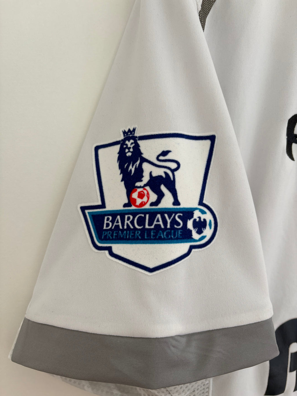 Tottenham 2012/13 Home Shirt - Parker 8 - Large