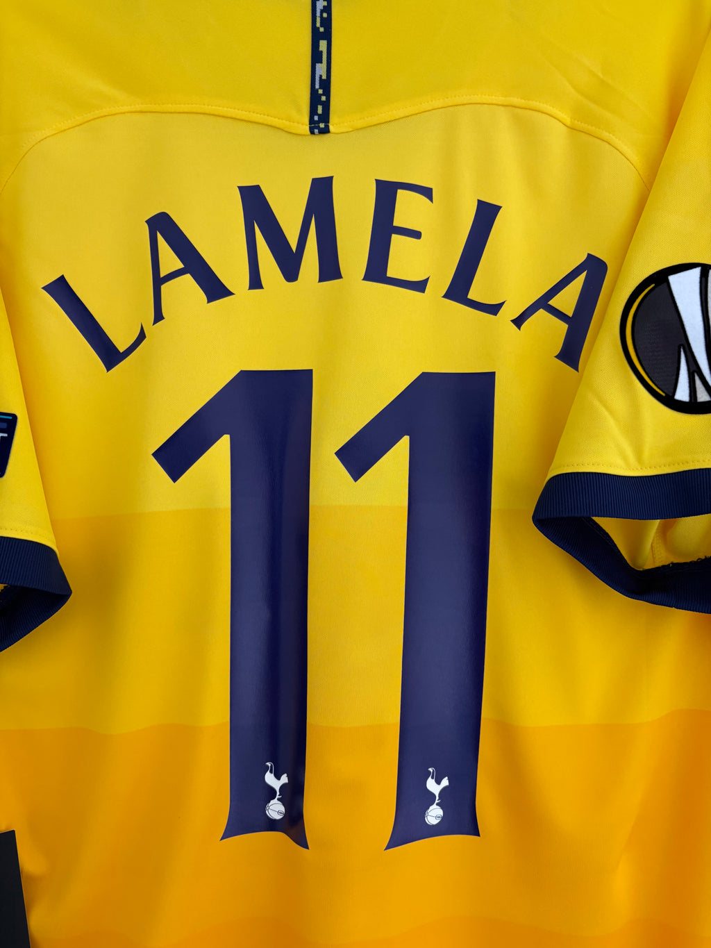 Tottenham 2020/21 Third Shirt - Lamela 11 - Large