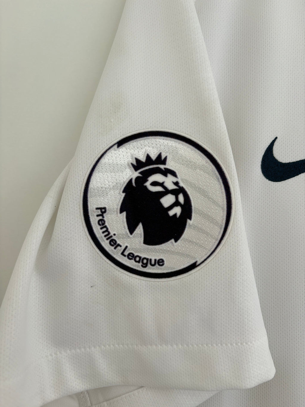 Tottenham 2018/19 Home Shirt - Kane 10 - Large