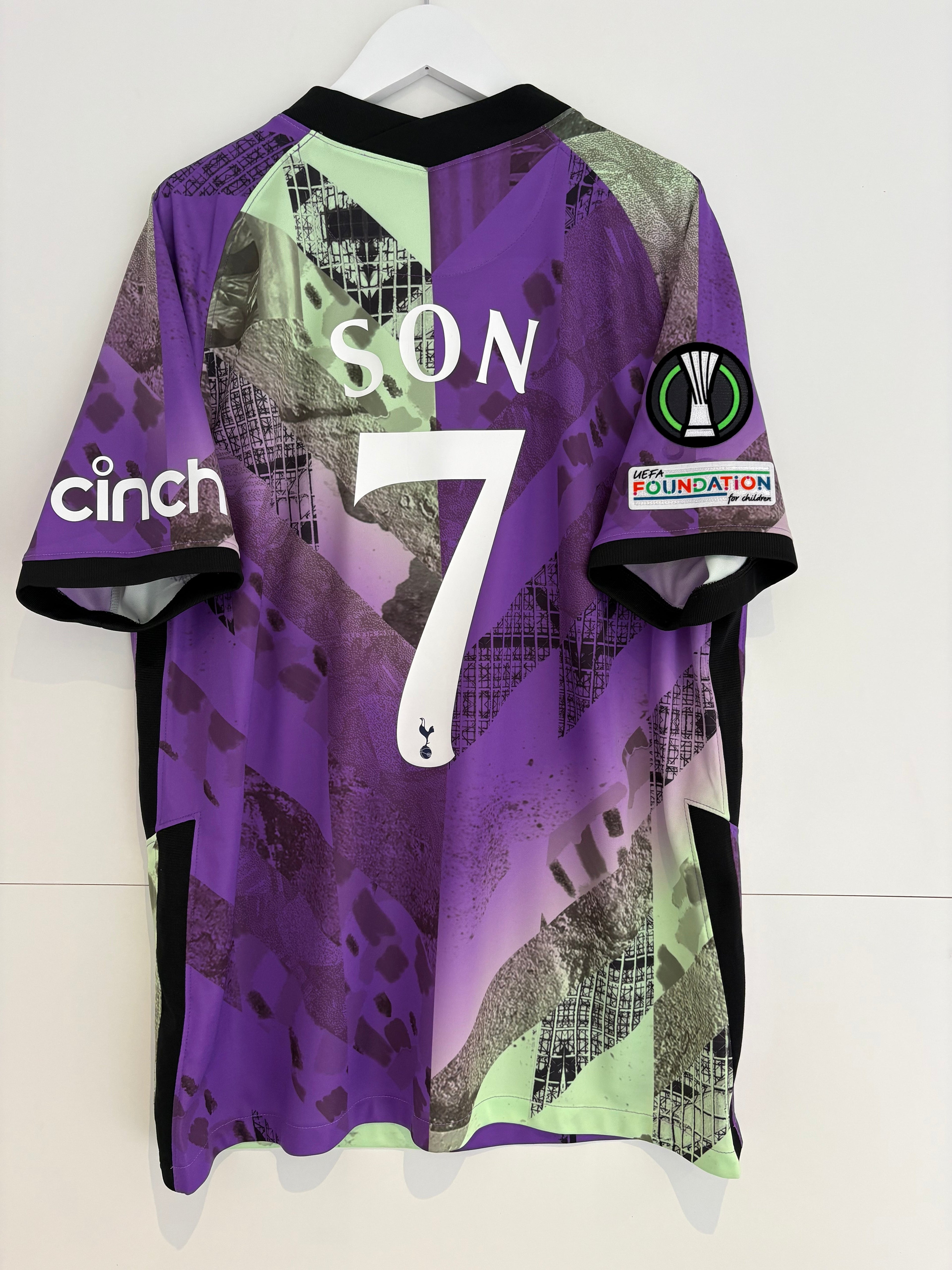 Tottenham 2021/22 Third Shirt - Son 7 - Large