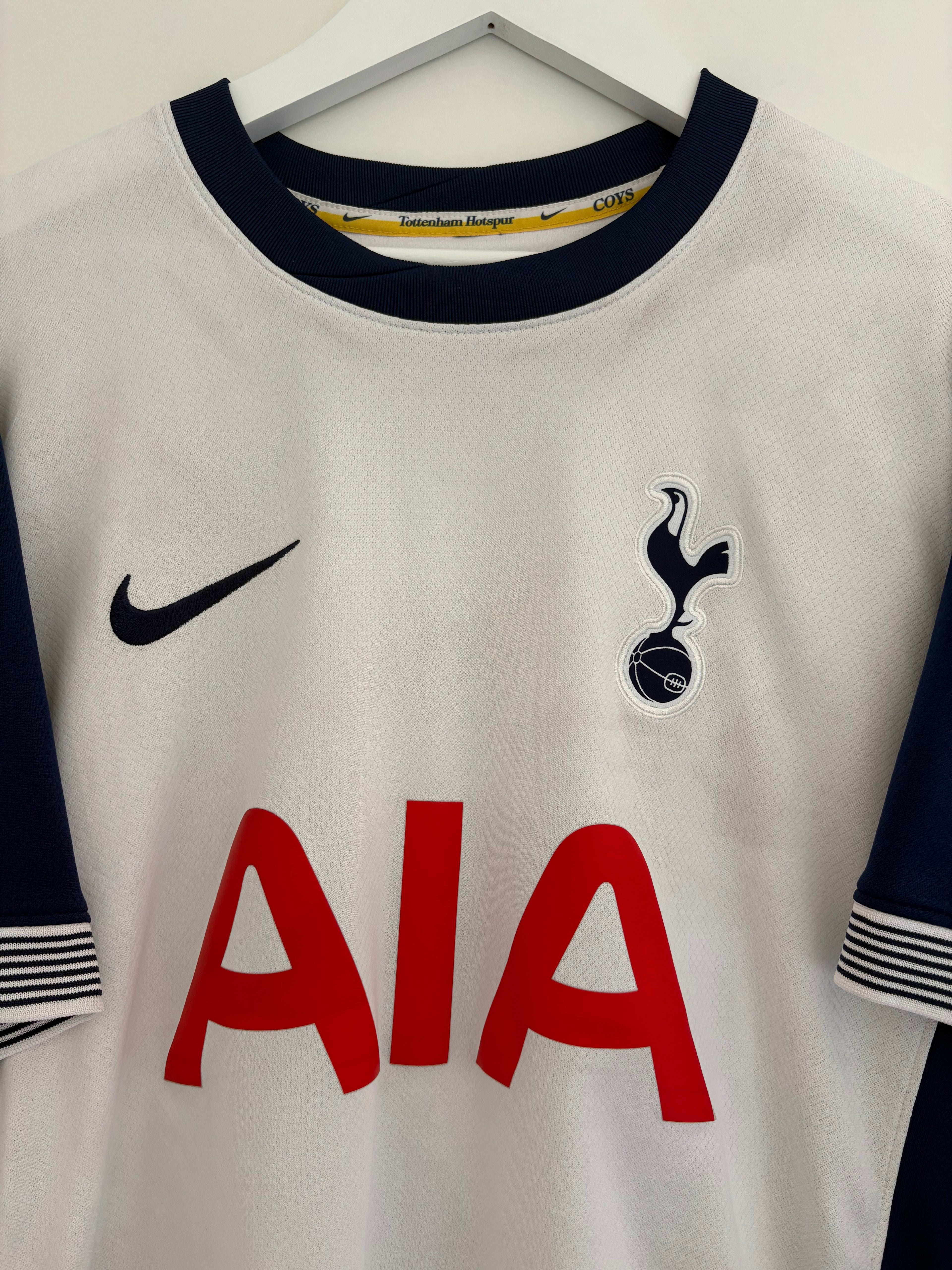 Tottenham 2024/25 Home Shirt - Solanke 19 - Medium