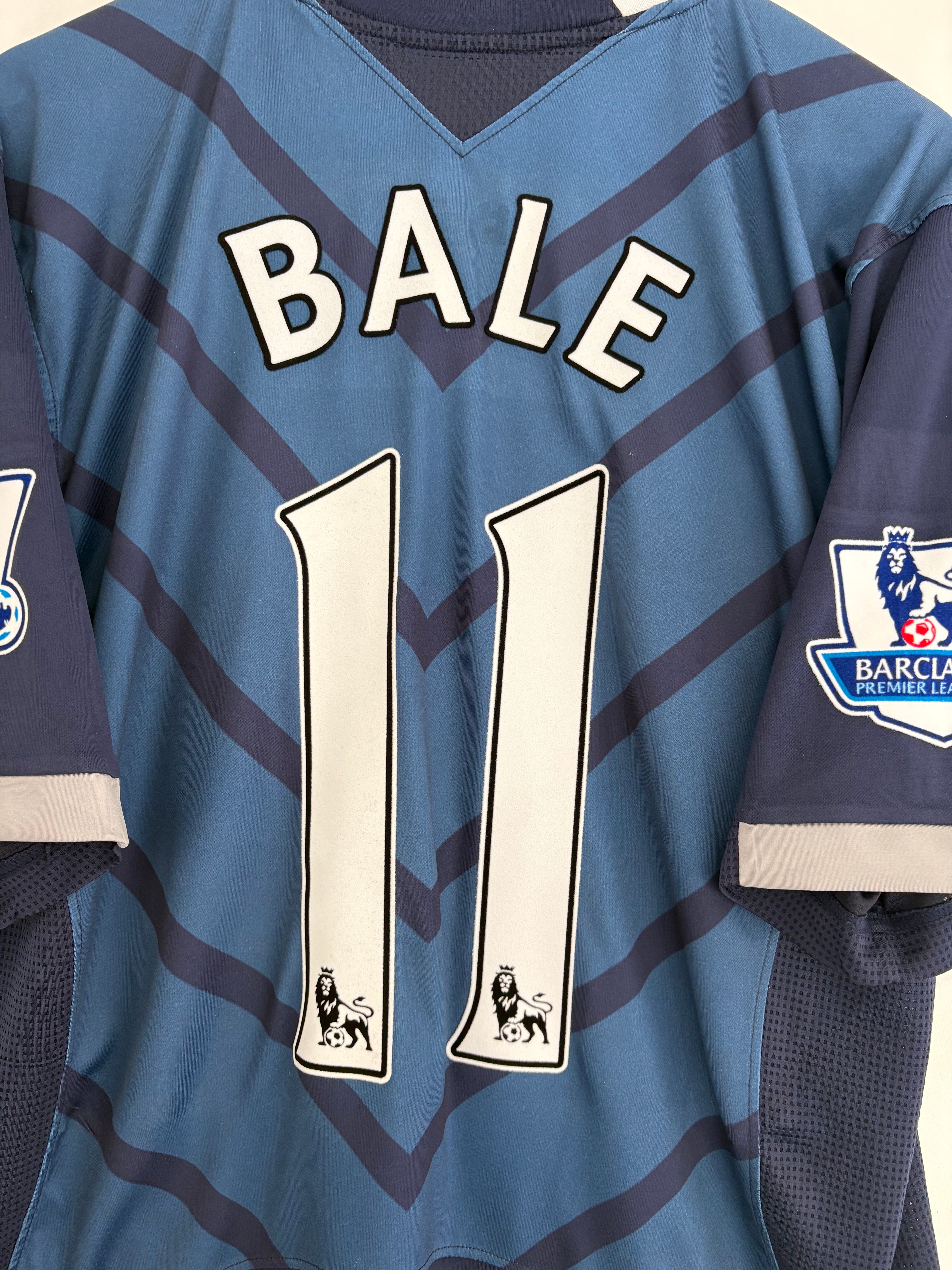 Tottenham 2012/13 Away Shirt - Bale 11 - Large