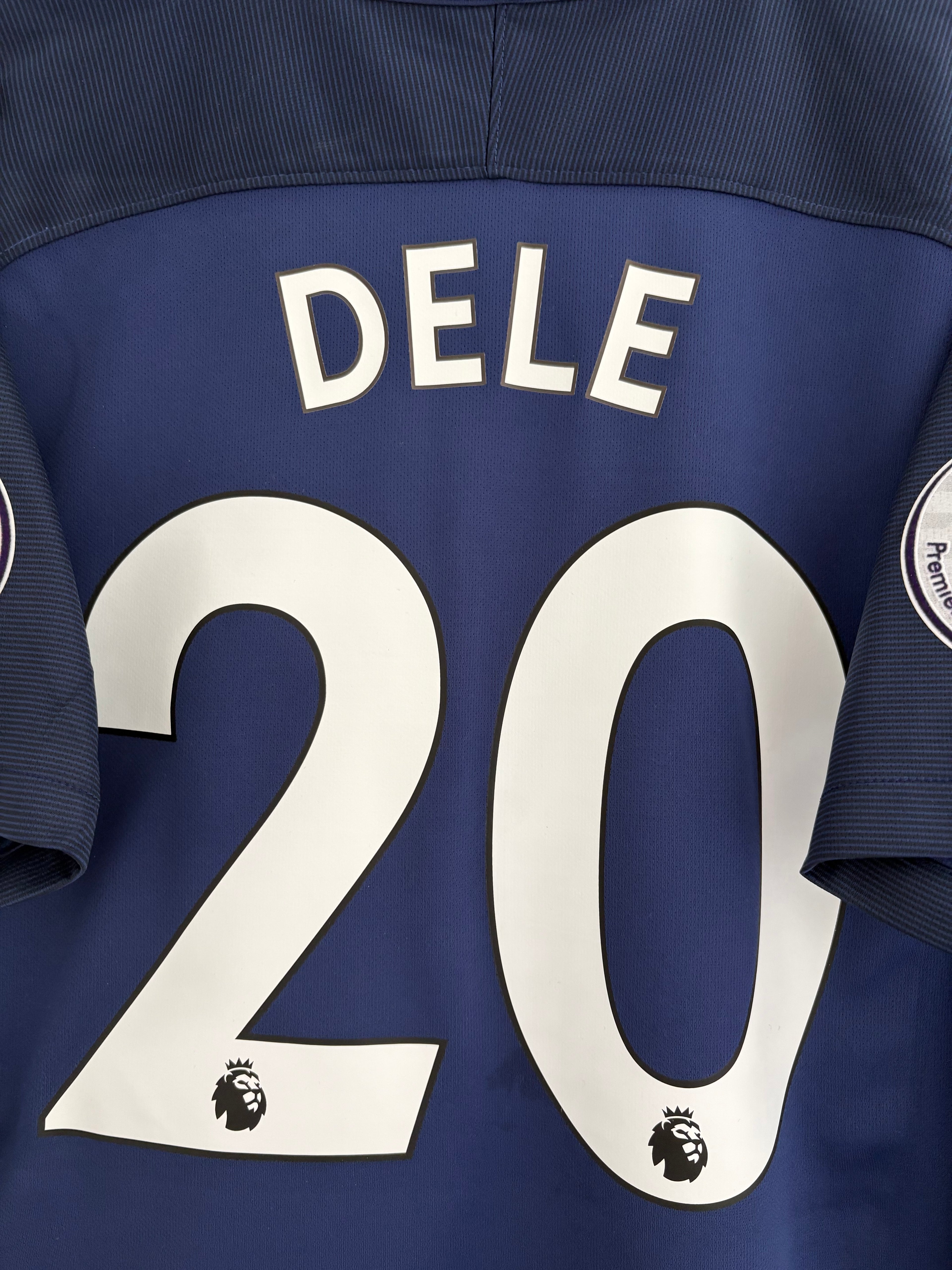 Tottenham 2017/18 Away Shirt - Dele 20 - Large