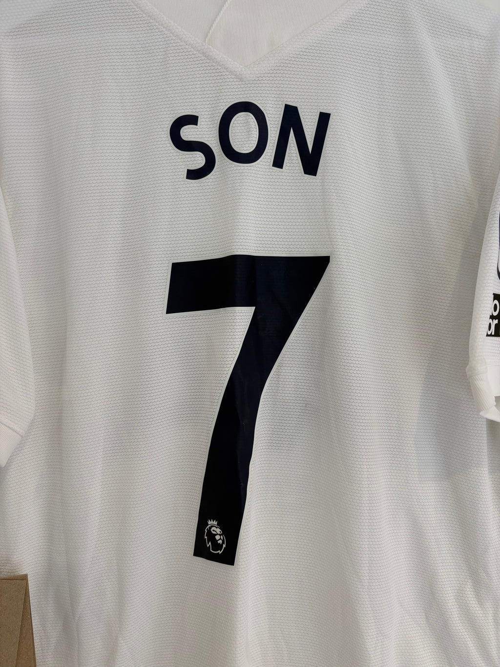 Tottenham 2021/22 Home Shirt - Son 7 - Medium