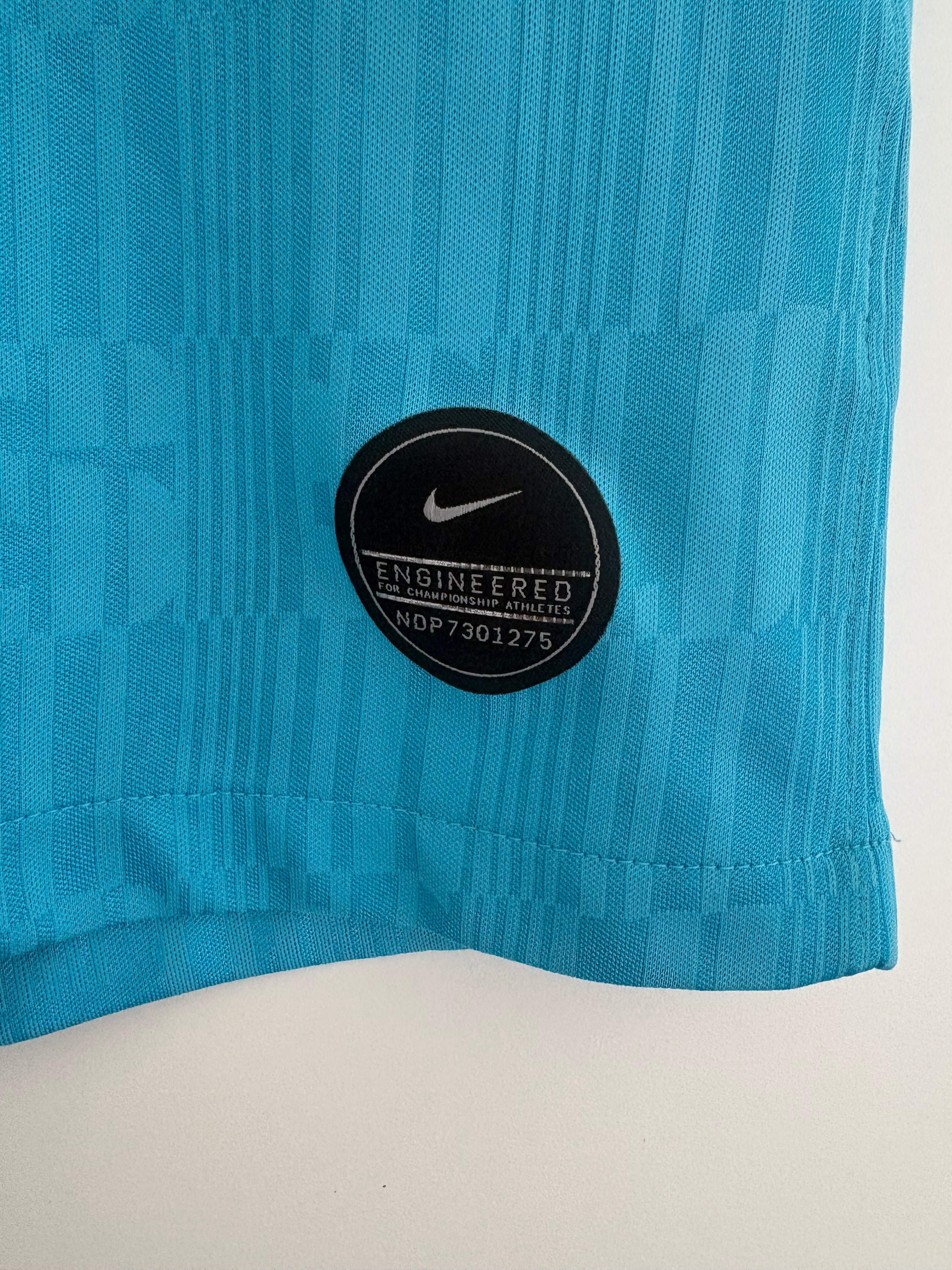 Tottenham 2019/20 Third Shirt - Dele 20 - Large