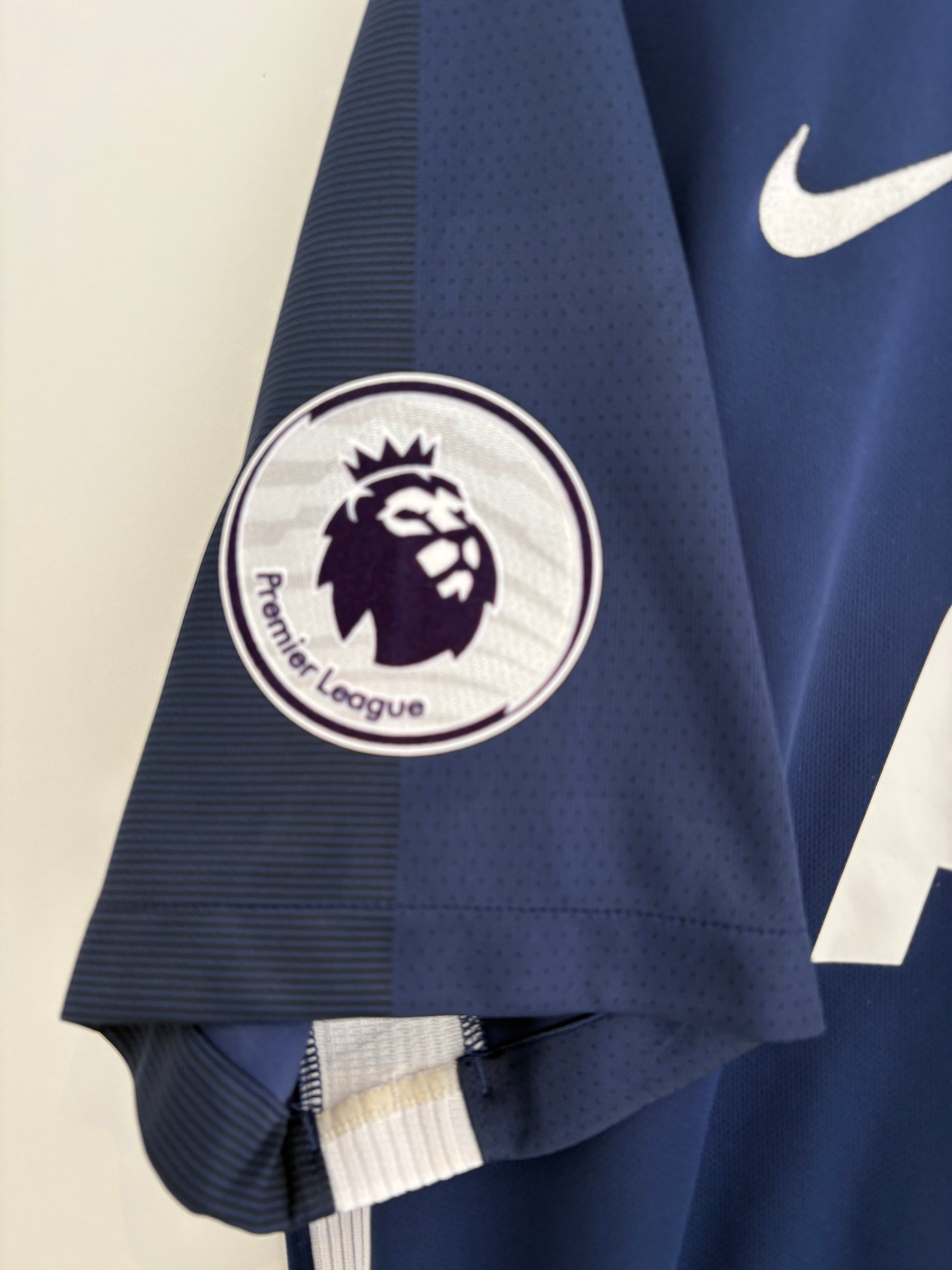 Tottenham 2017/18 Away Shirt - Eriksen 23 - XL