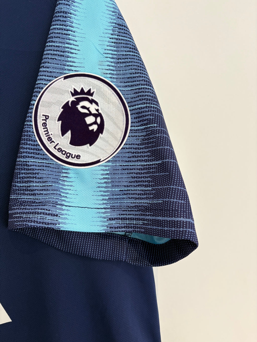 Tottenham 2018/19 Away Shirt - Lucas 27 - Large