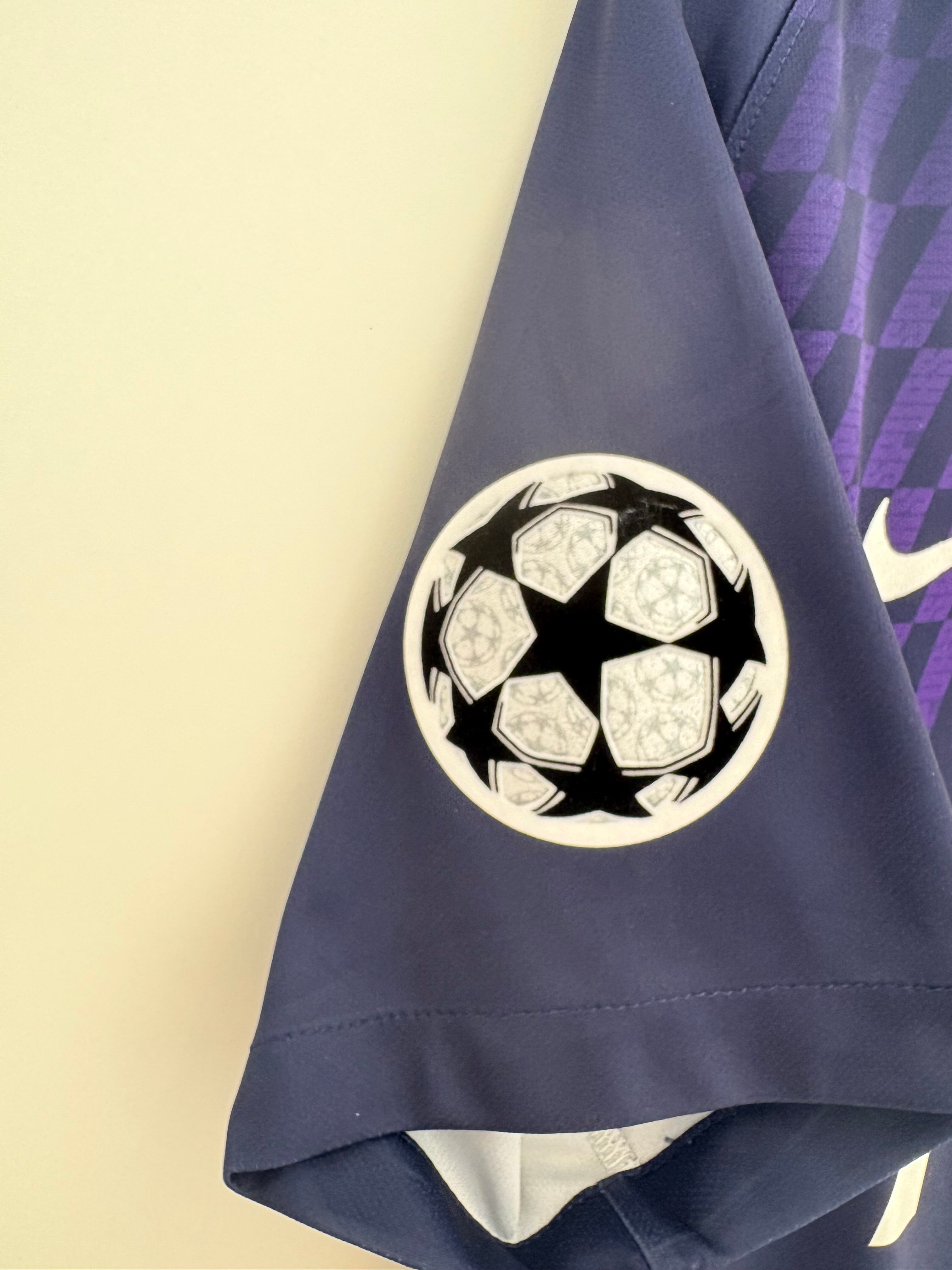 Tottenham 2019/20 Third Shirt - Davies 33 - Large