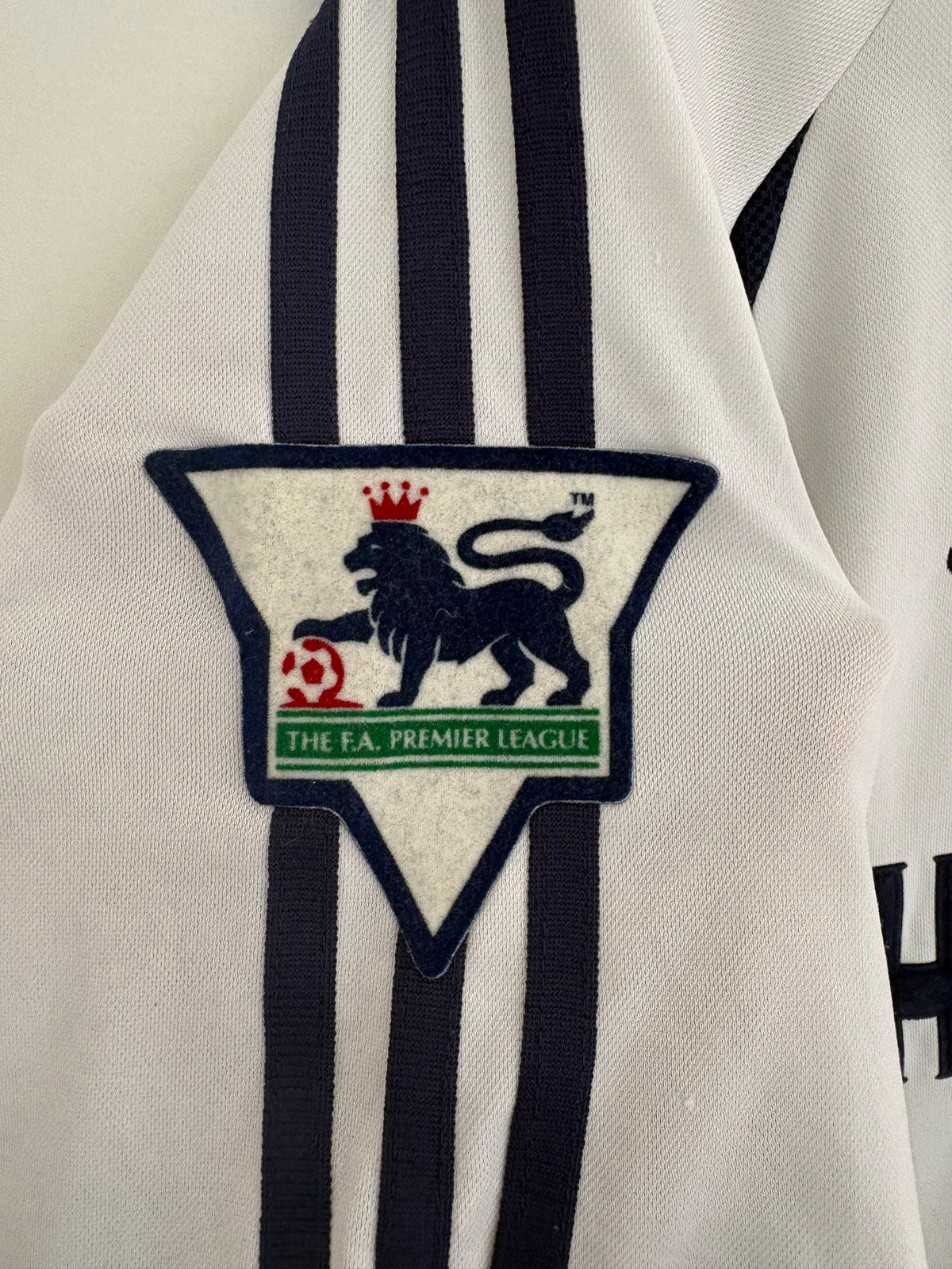 Tottenham 2001/02 Home Shirt - Poyet 14 - Medium