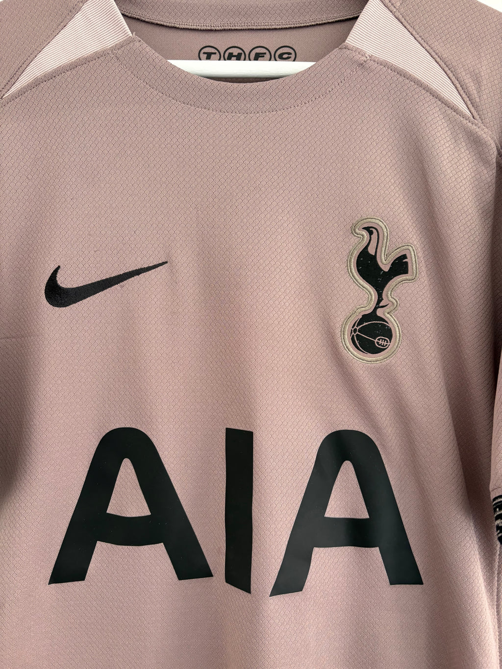 Tottenham 2023/24 Third Shirt - Van De Ven 37 - Small
