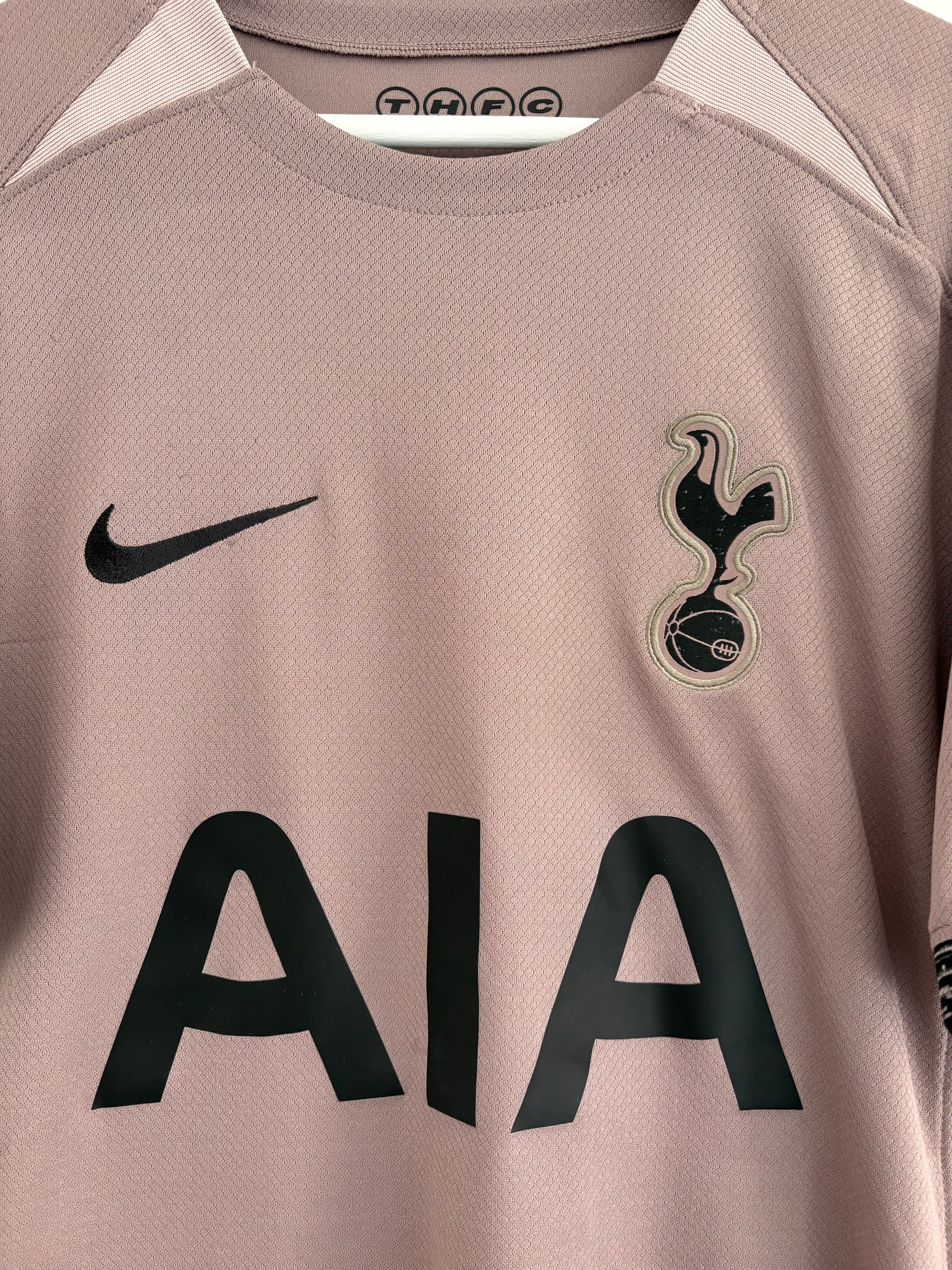 Tottenham 2023/24 Third Shirt - Van De Ven 37 - Small