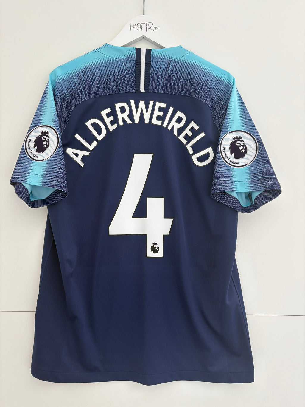 Tottenham 2018/19 Away Shirt - Alderweireld 4 - Medium