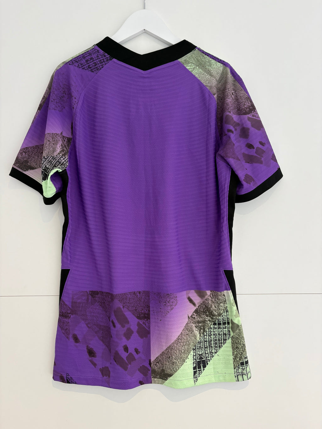 Tottenham 2021/22 Third Shirt - Player Issue Sponsorless - Large