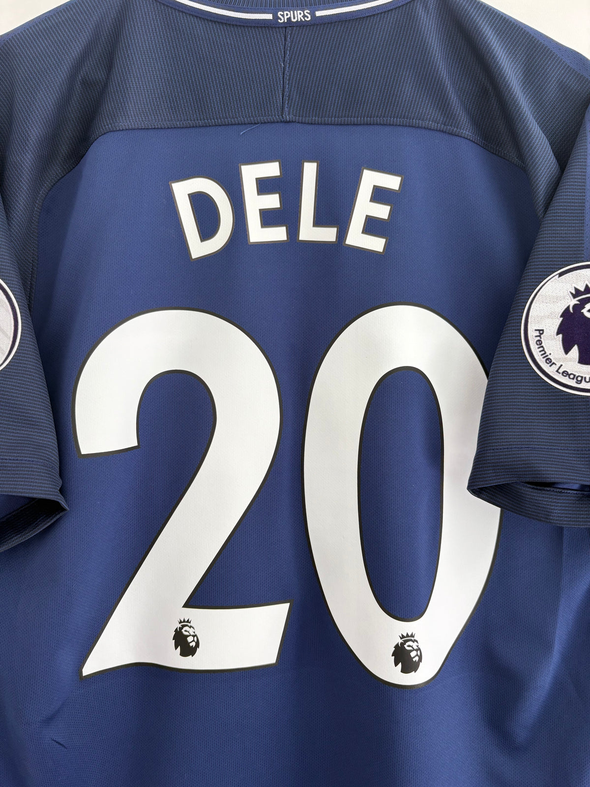 Tottenham 2017/18 Away Shirt - Dele 20 - Small
