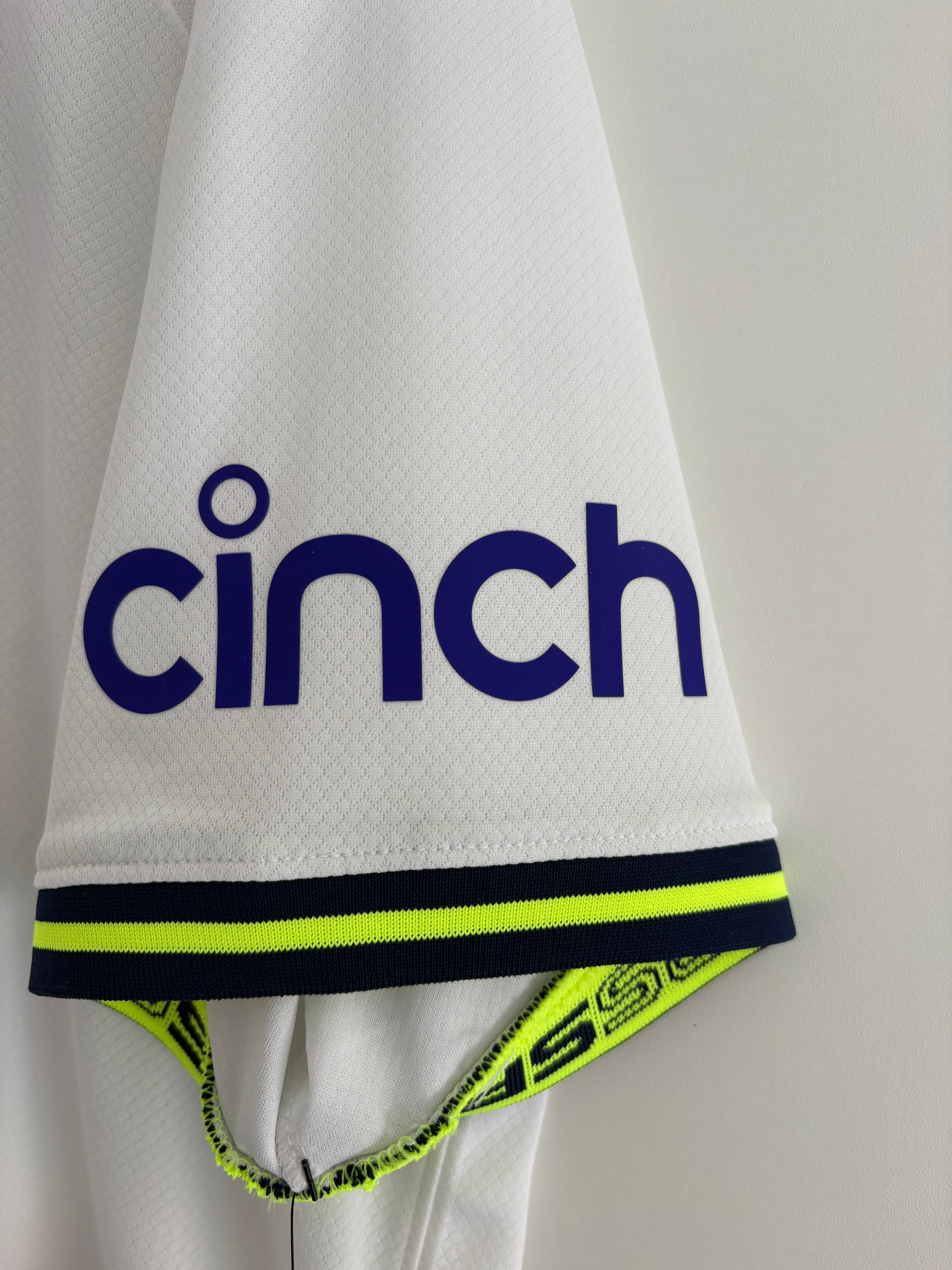 Tottenham 2022/23 Home Shirt - Kane 10 - Large