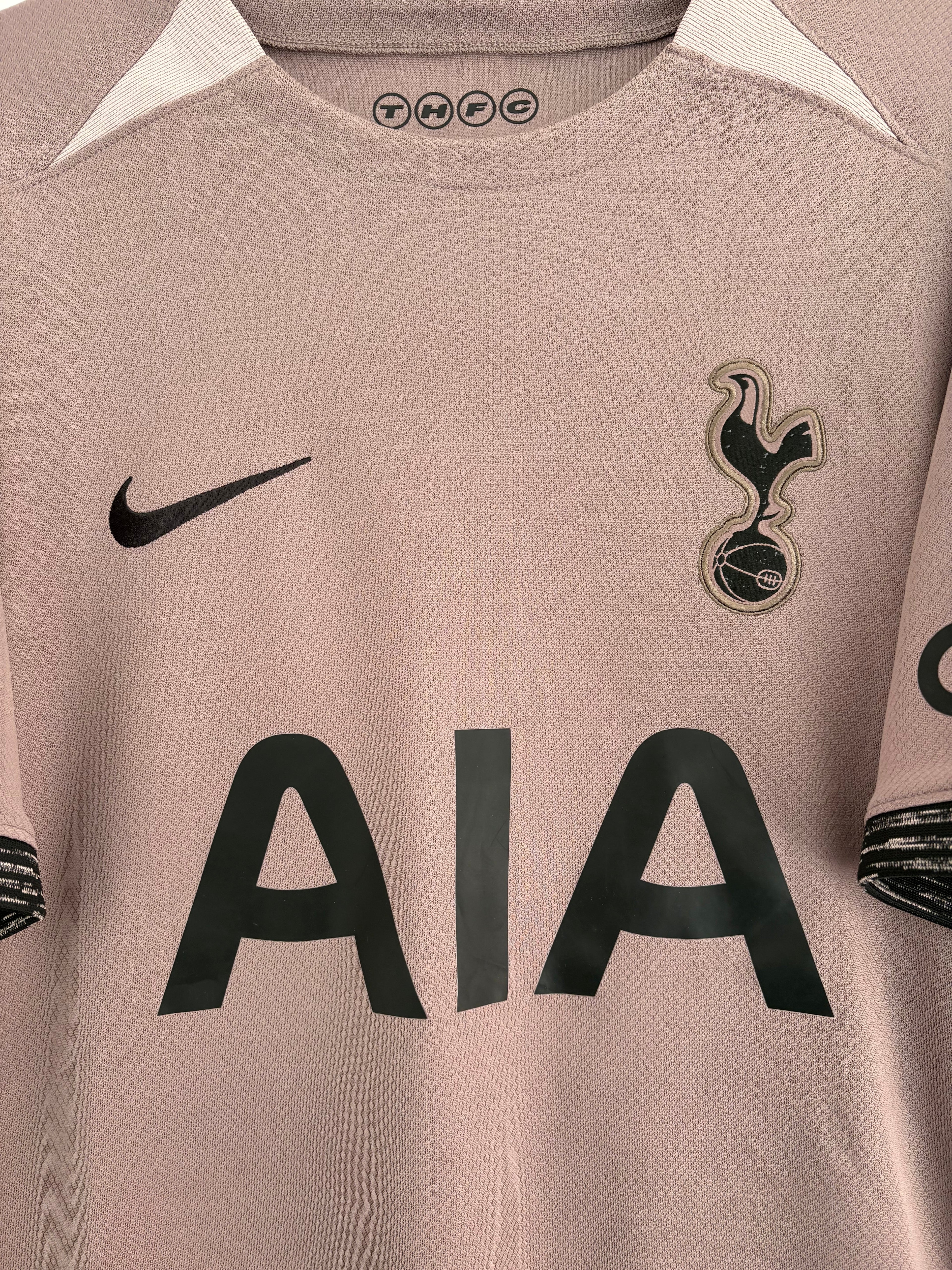 Tottenham 2023/24 Third Shirt - Van de Ven 37 - Large