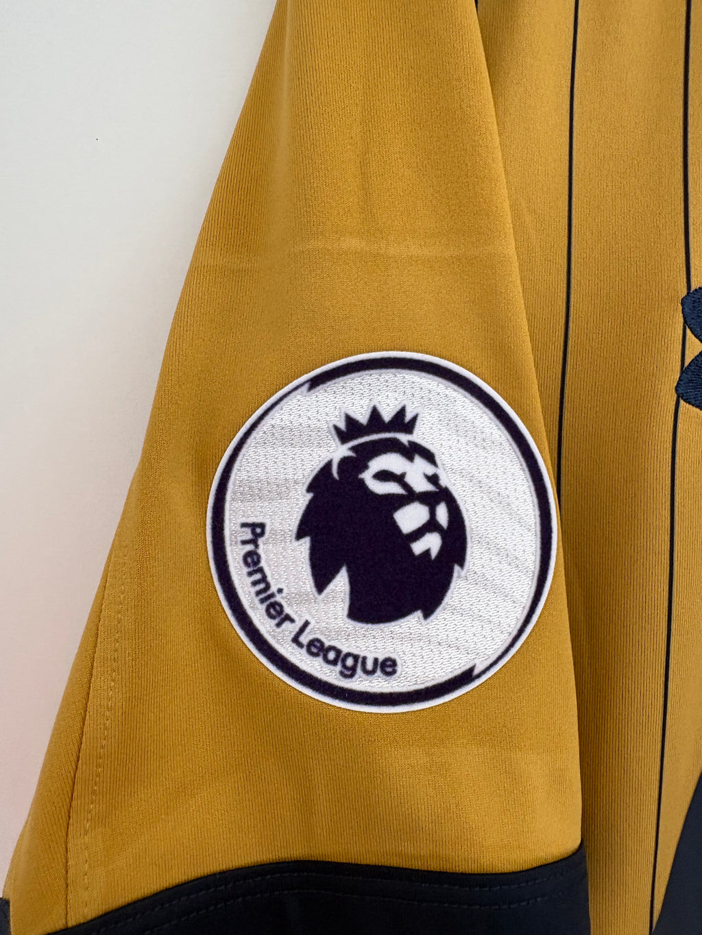Tottenham 2016/17 Third Shirt - Dembélé 19 - Large
