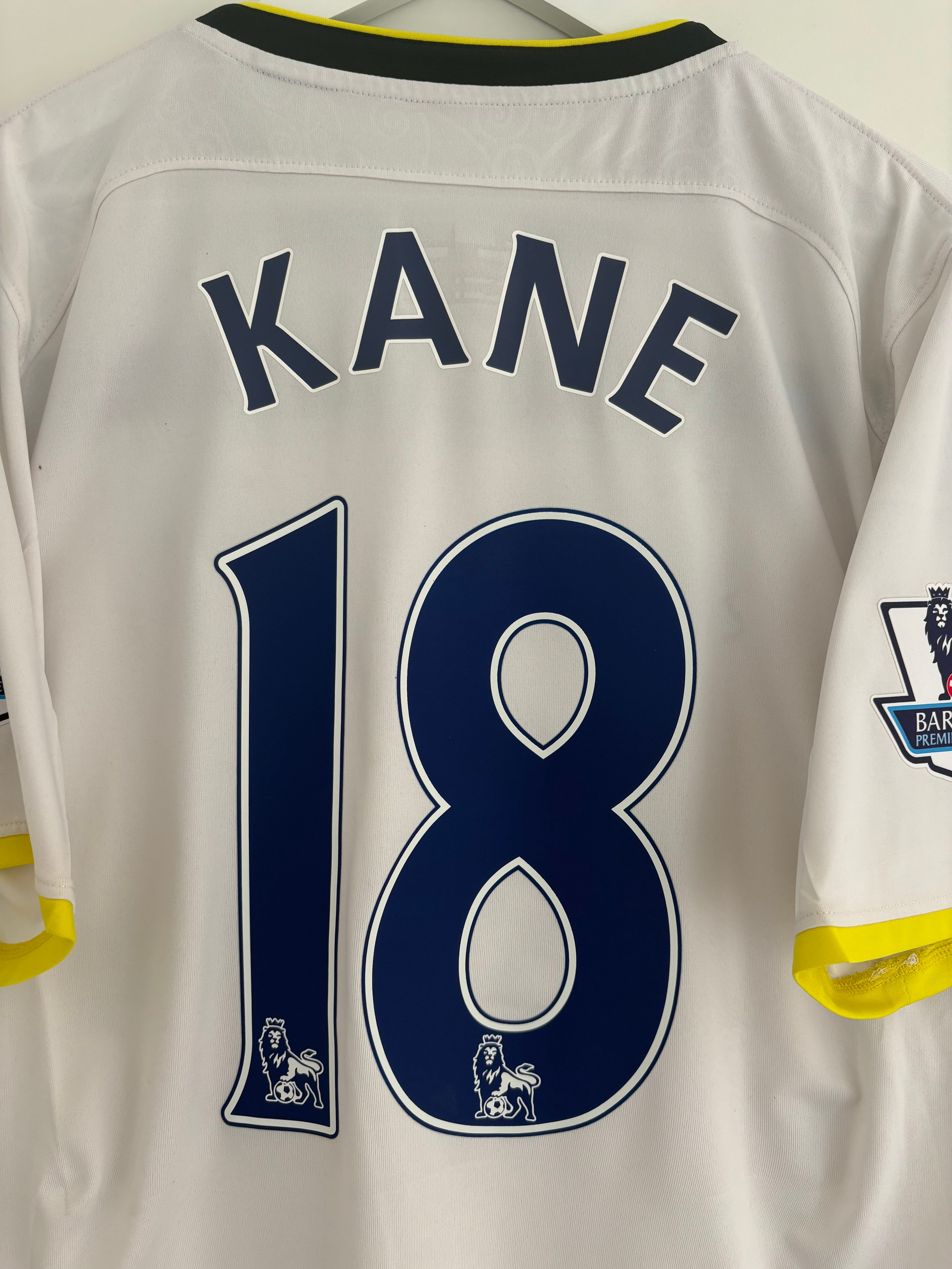 Tottenham 2014/15 Home Shirt - Kane 18 - Large