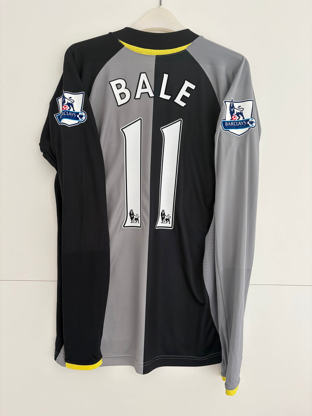 Tottenham 2012/13 Third Shirt - Bale 11 - Medium