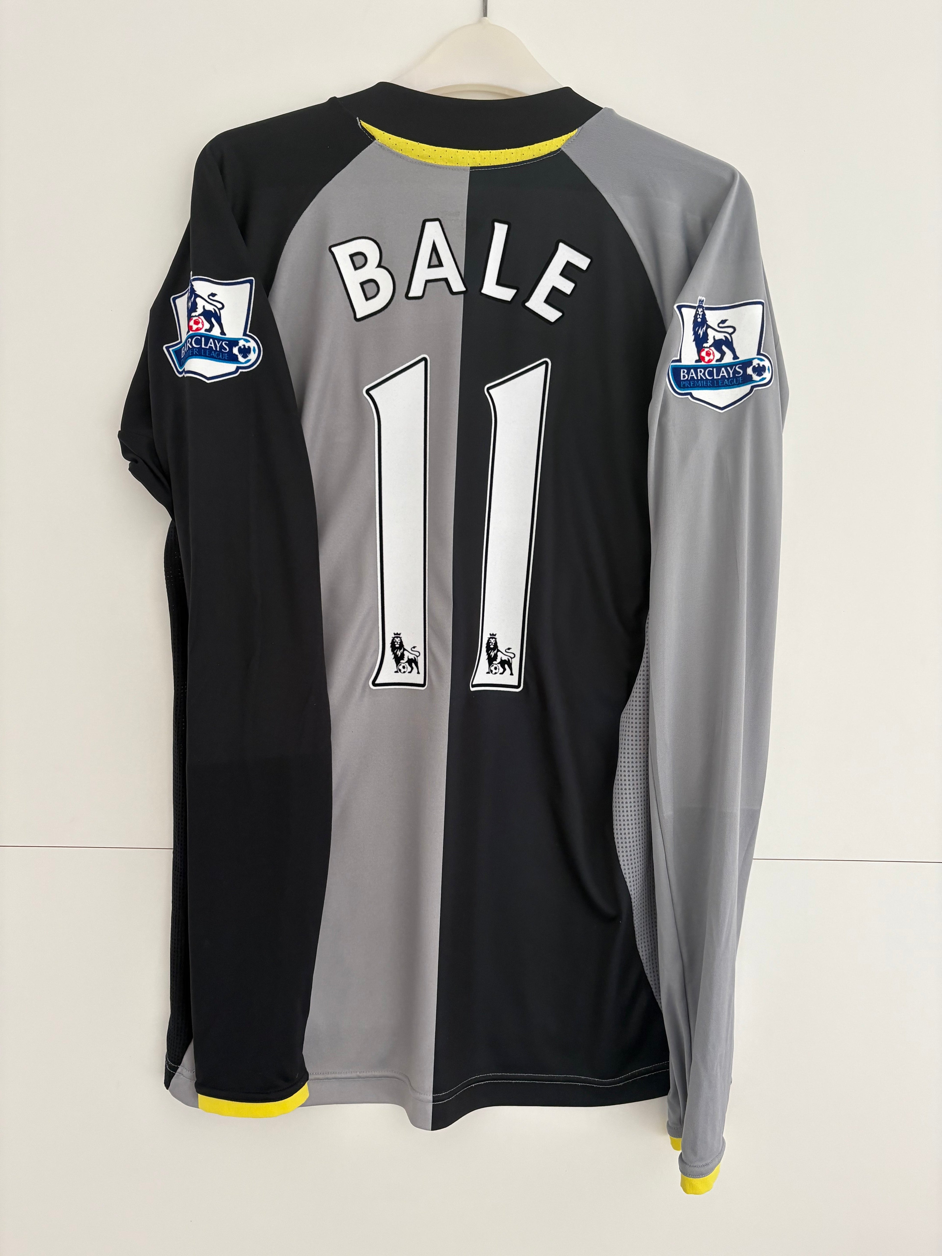 Tottenham 2012/13 Third Shirt - Bale 11 - Medium