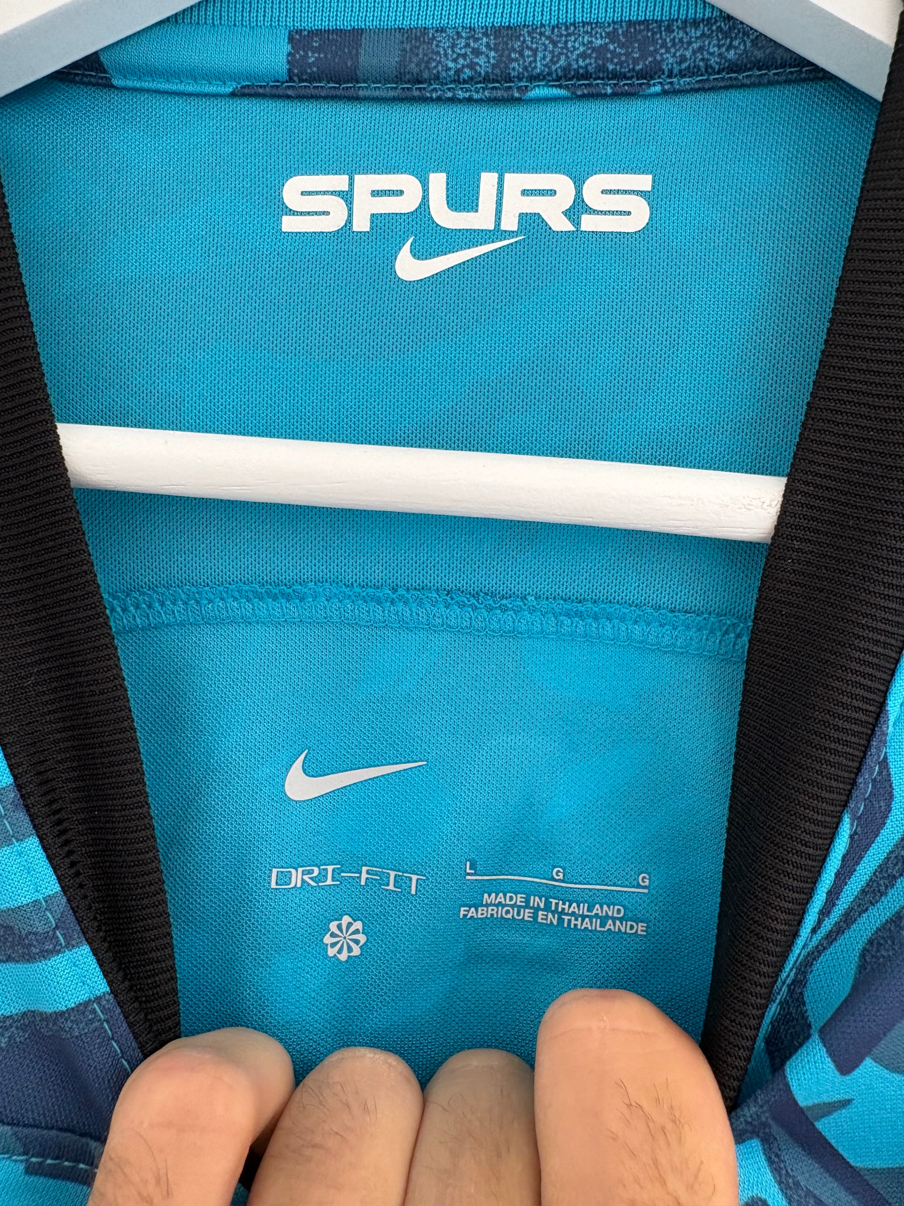 Tottenham 2022/23 Third Shirt - Kane 10 - Large