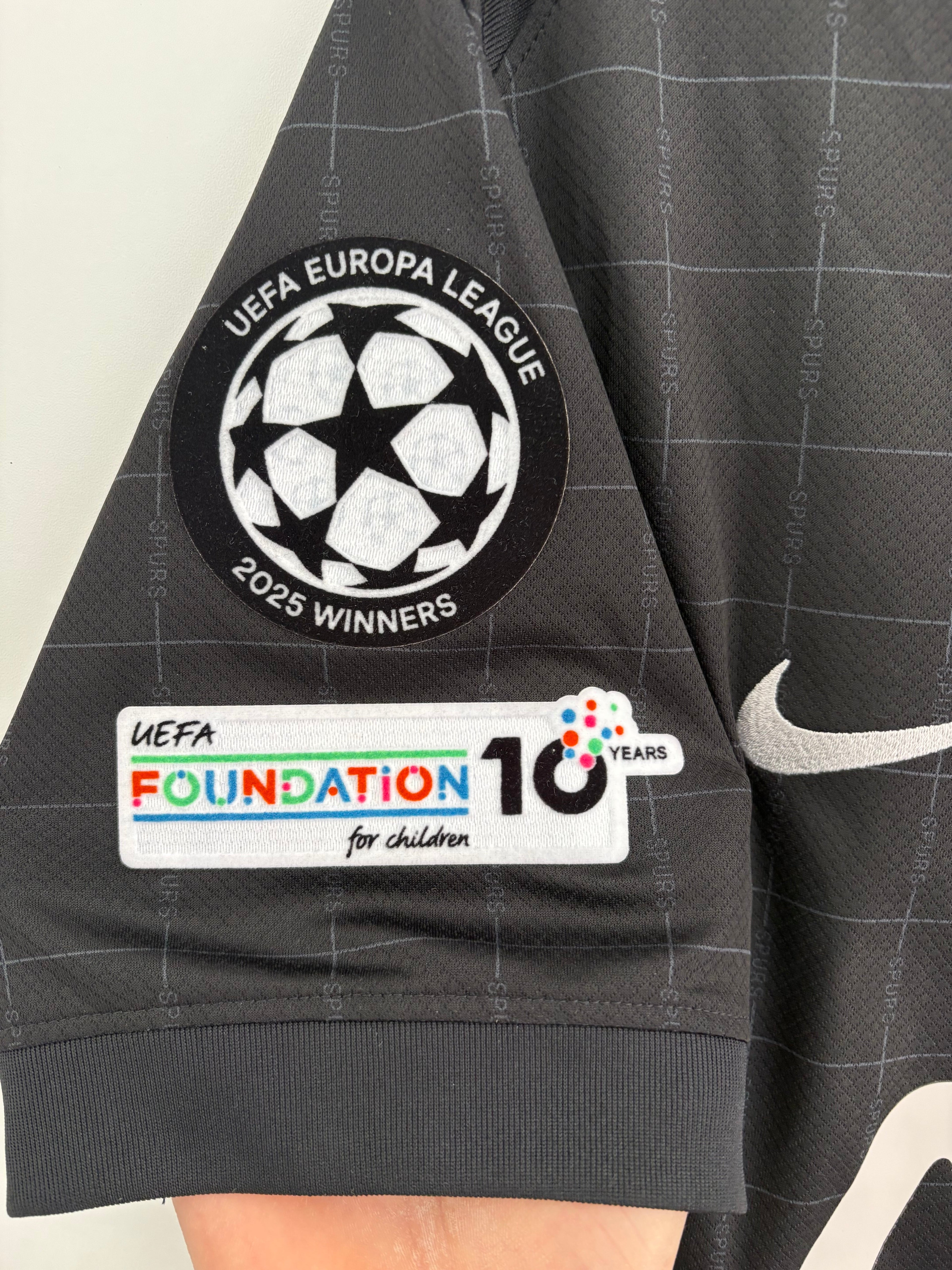 Tottenham 2025/26 Away Shirt - Kudus 20 - Medium