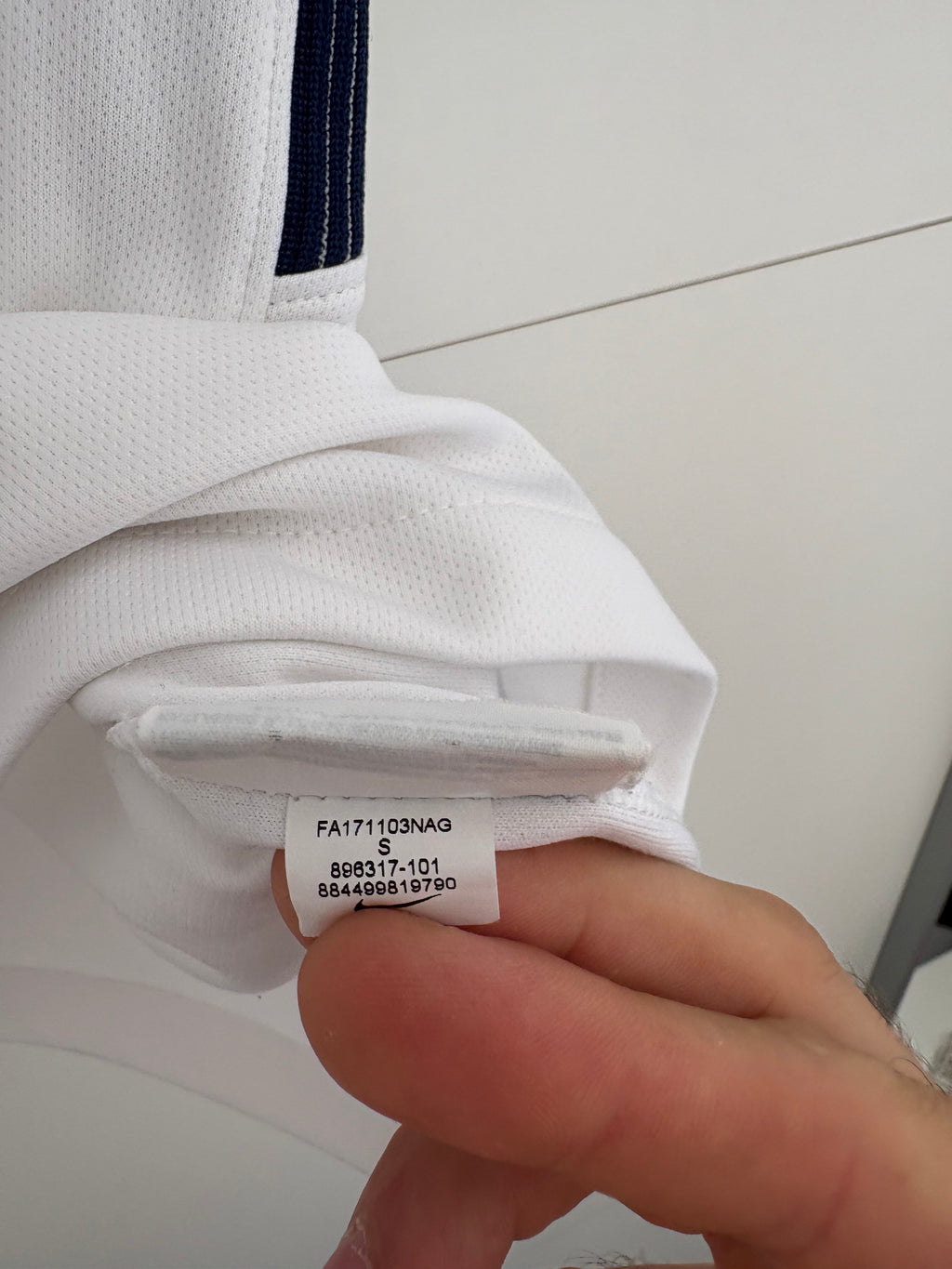 Tottenham 2017/18 Home Shirt - Dele 20 - Small