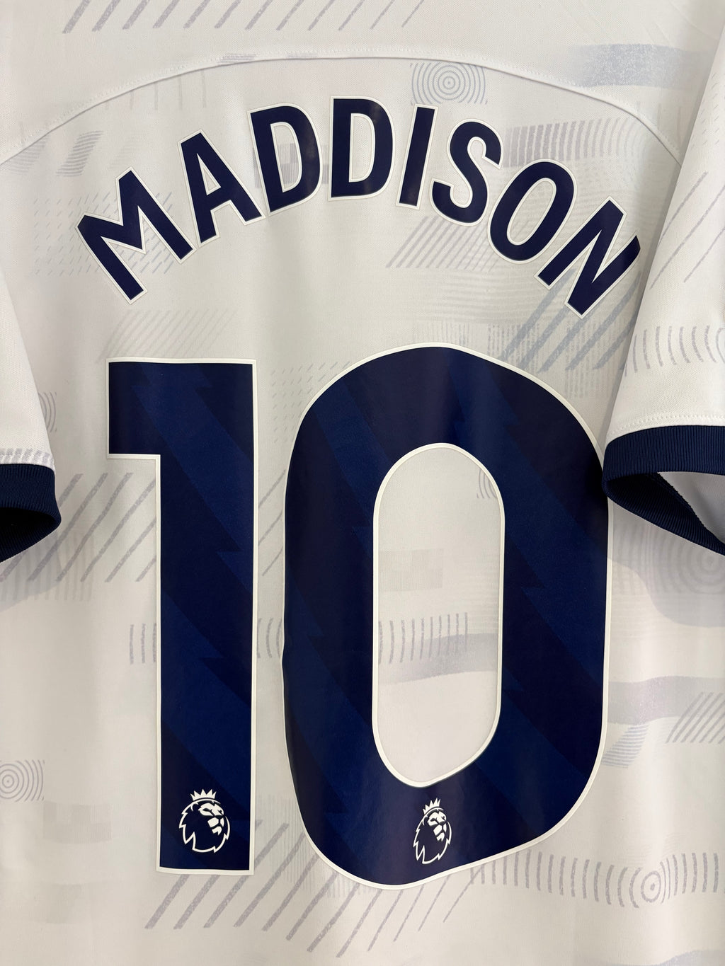 Tottenham 2023/24 Home Shirt - Maddison 10 - Medium