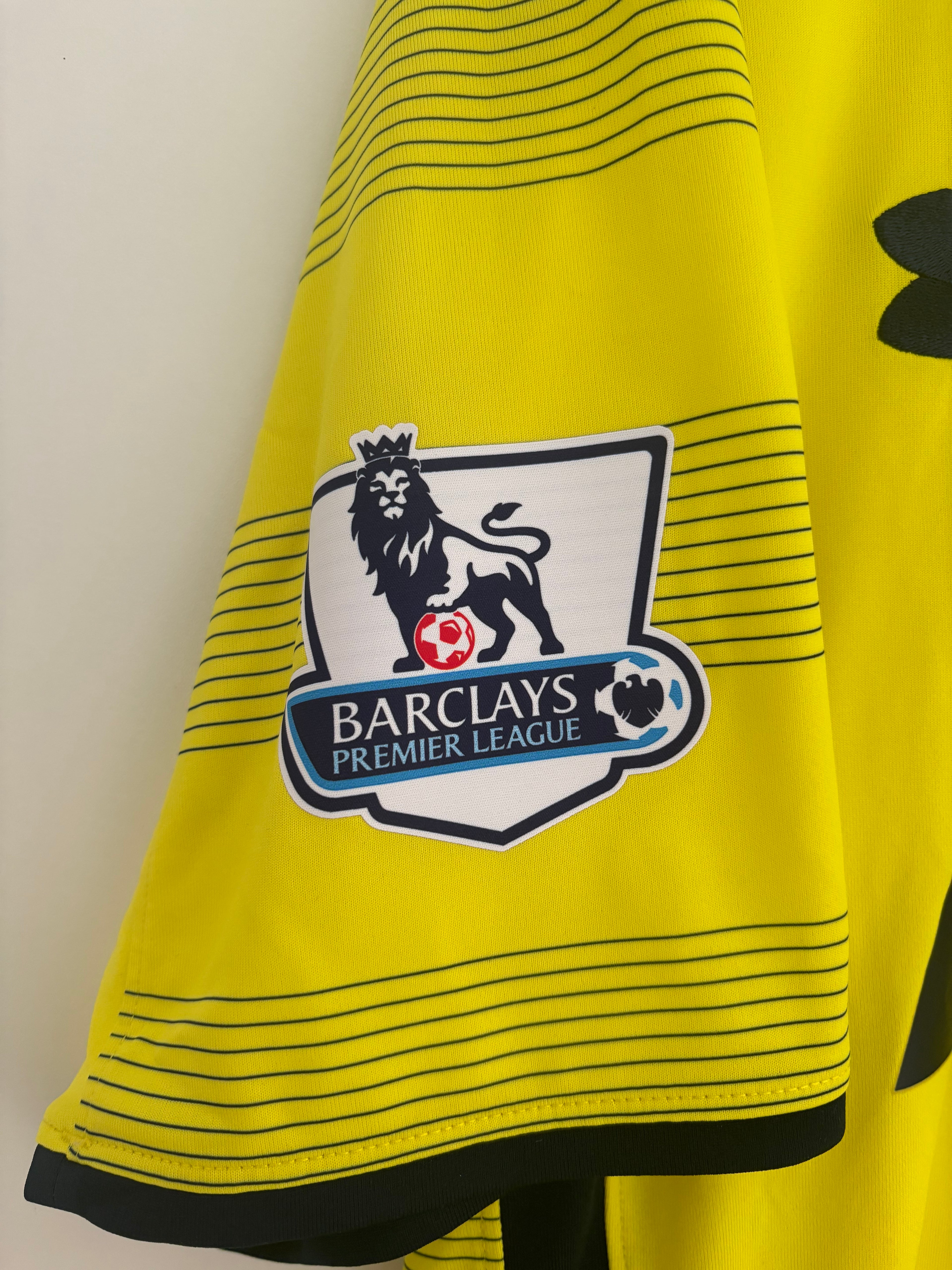 Tottenham 2014/15 Away Shirt - Lennon 7 - Large