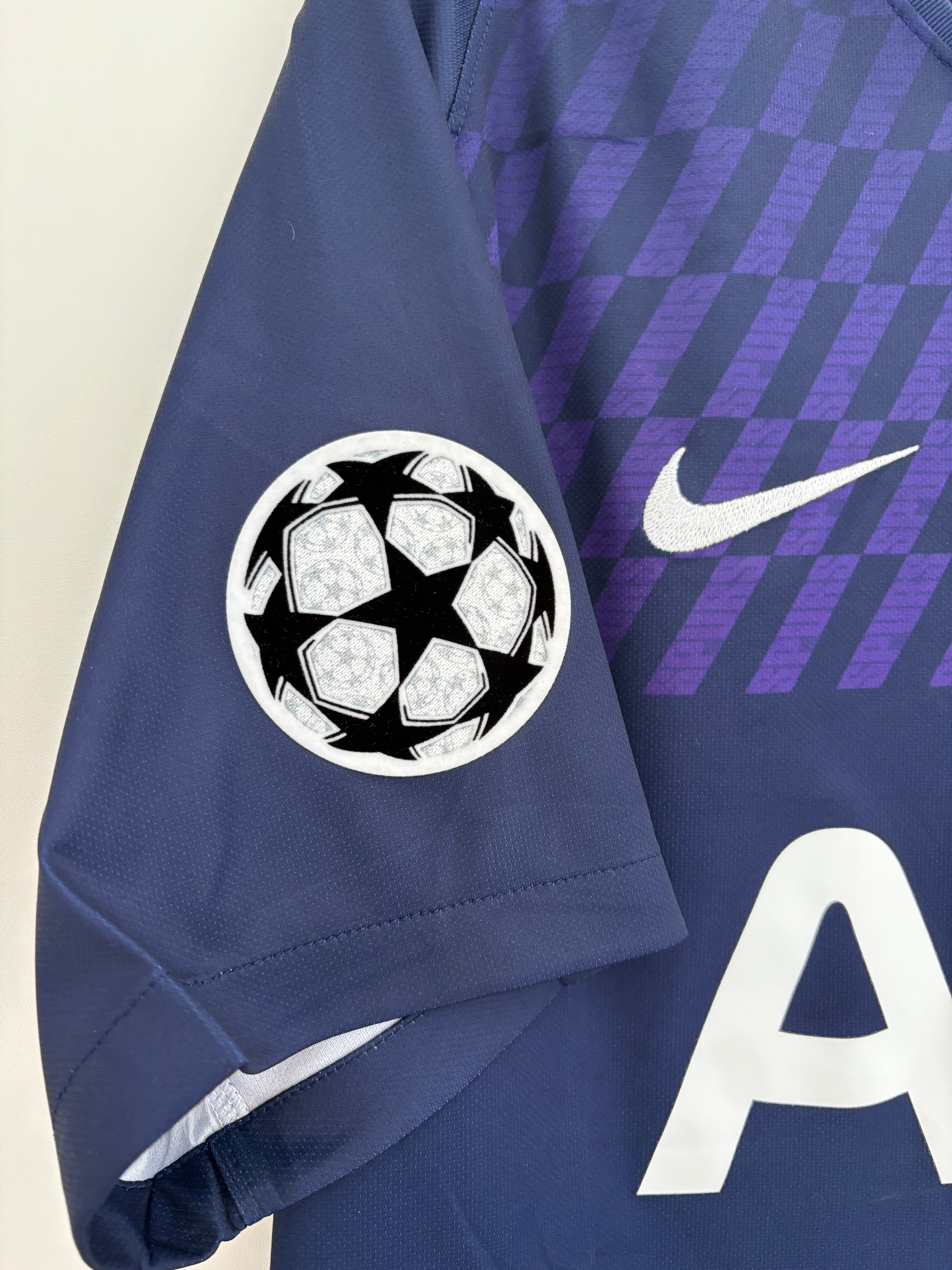 Tottenham 2019/20 Away Shirt - Dele 20 - Large