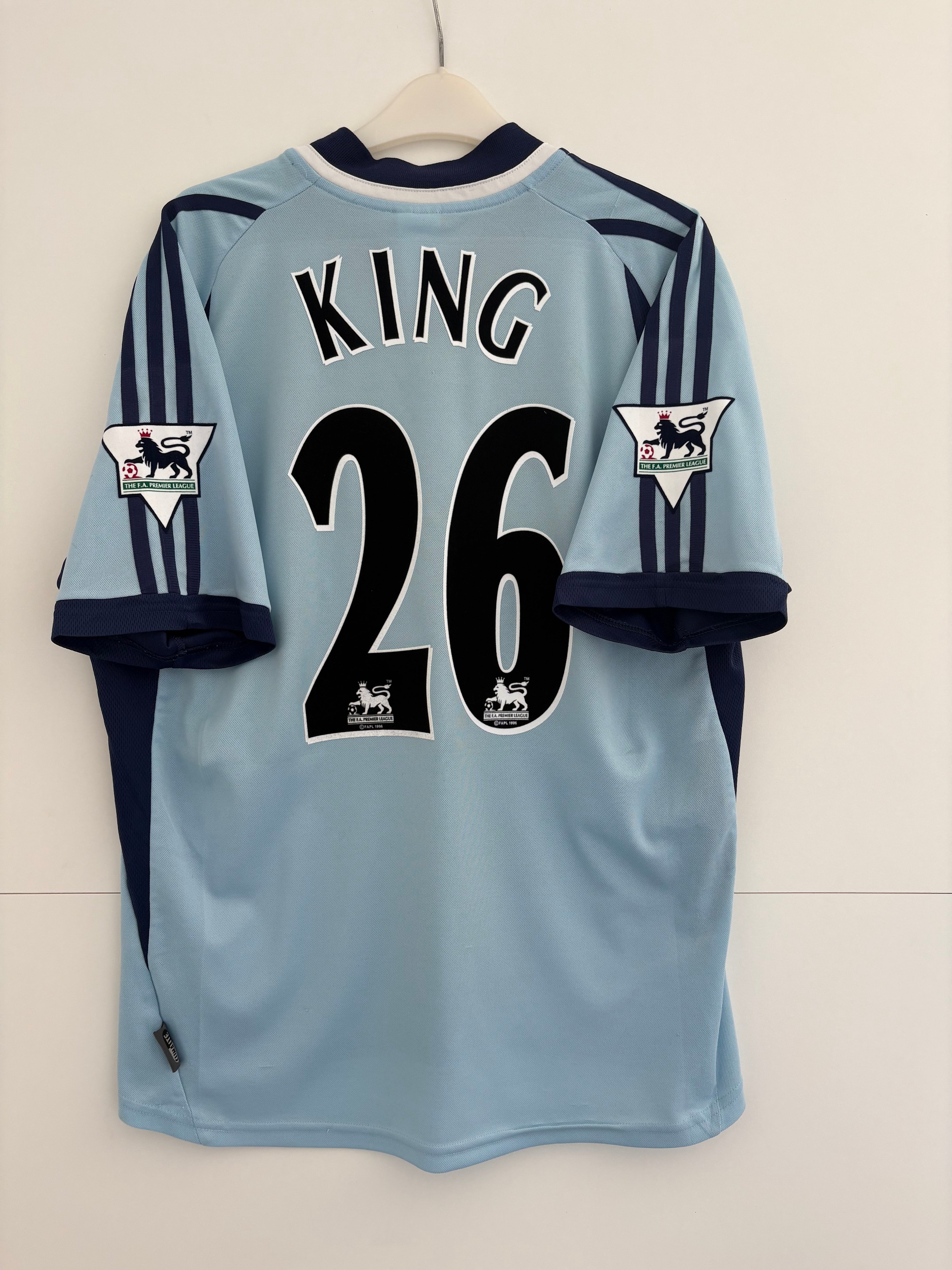 Tottenham 2001/02 Away Shirt - King 26 - Medium